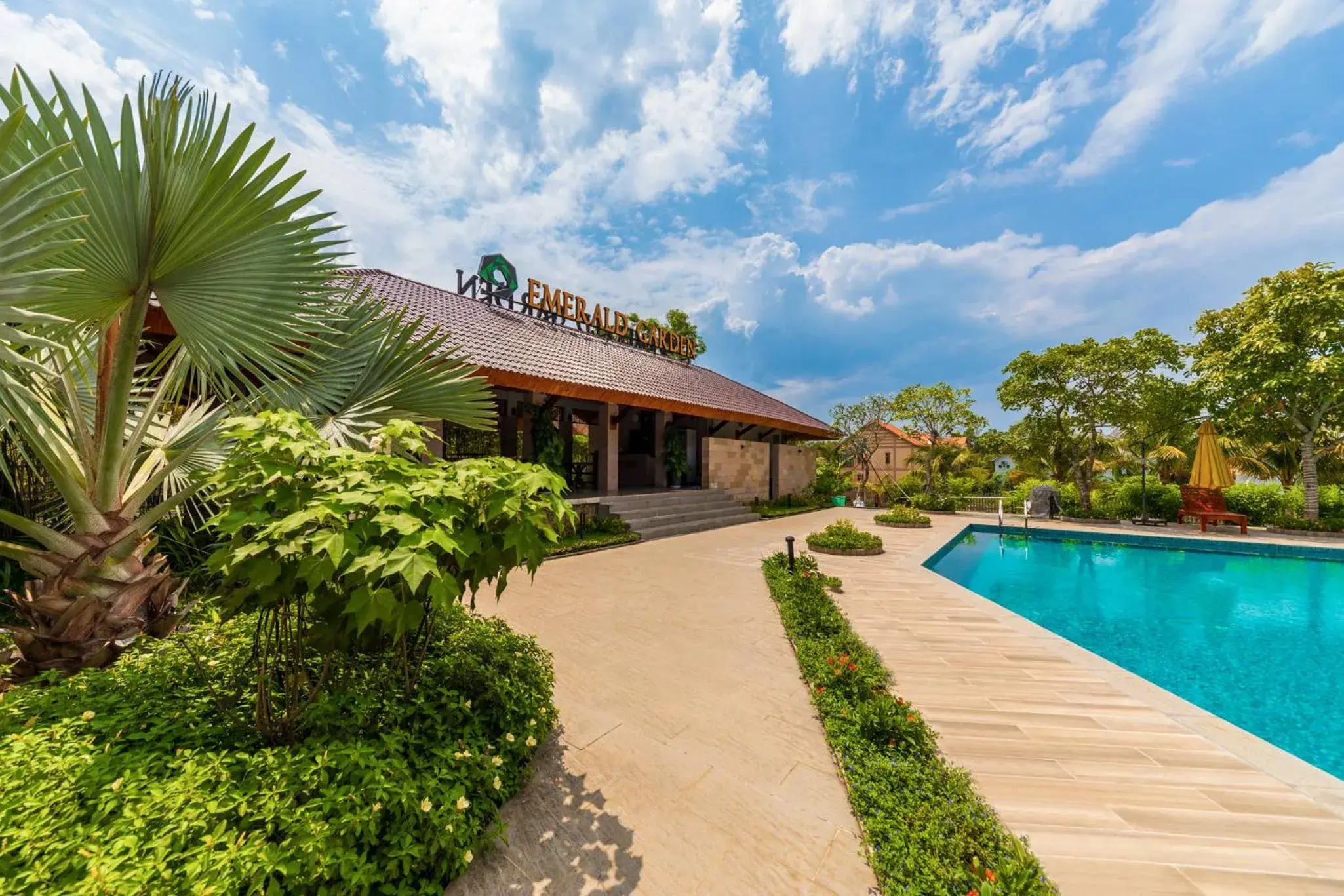 Emerald Garden Retreat Emerald Garden Retreat