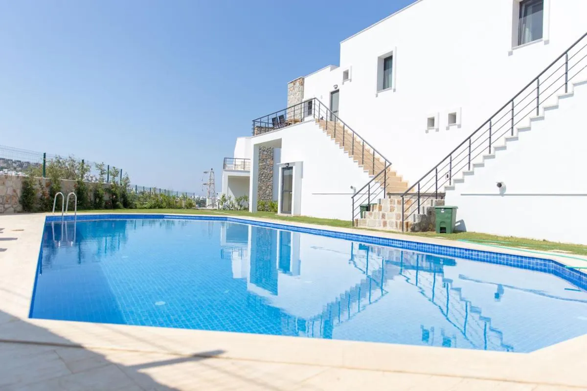 PETRUM SUNSET RESİDENCE HOTEL