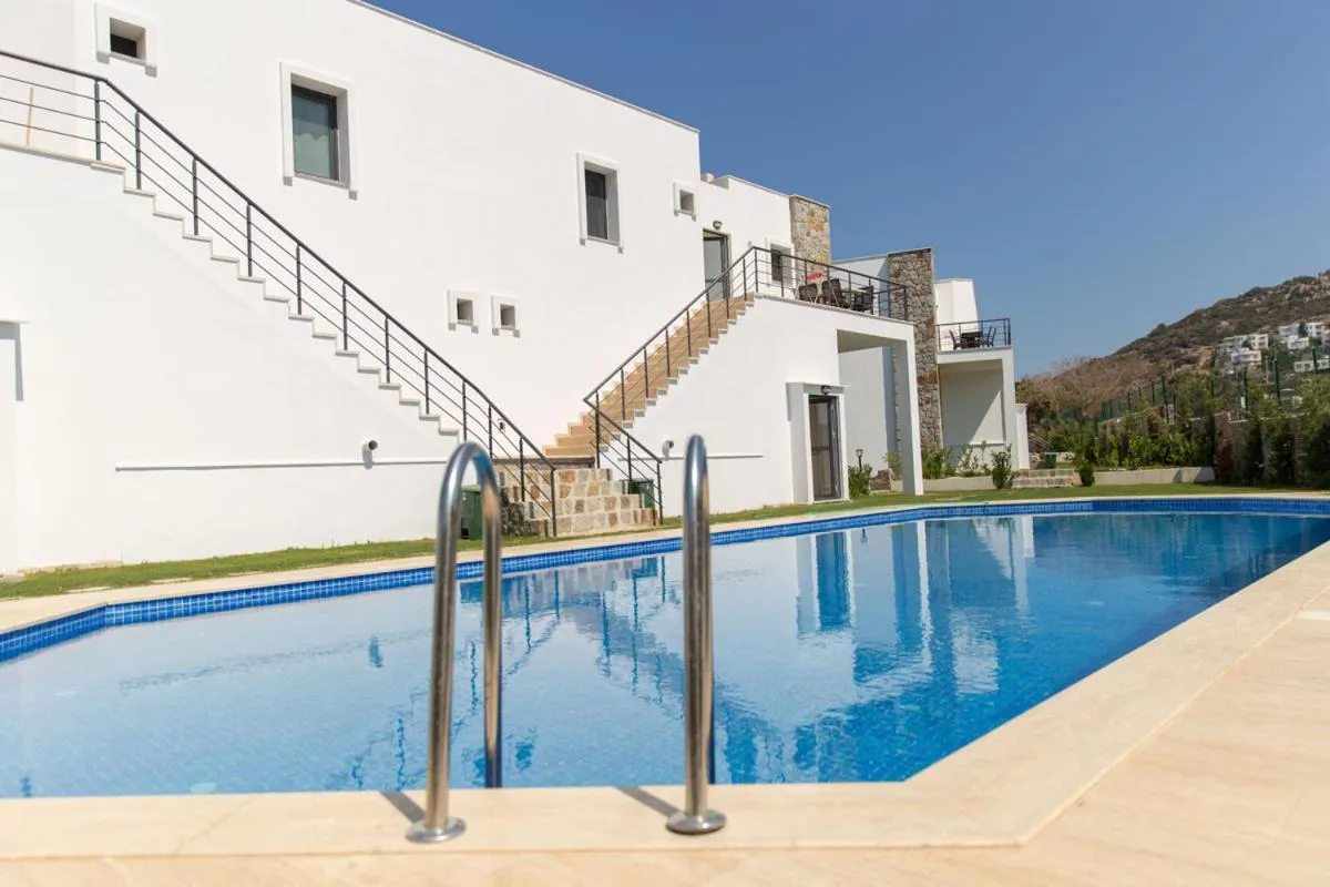 PETRUM SUNSET RESİDENCE HOTEL