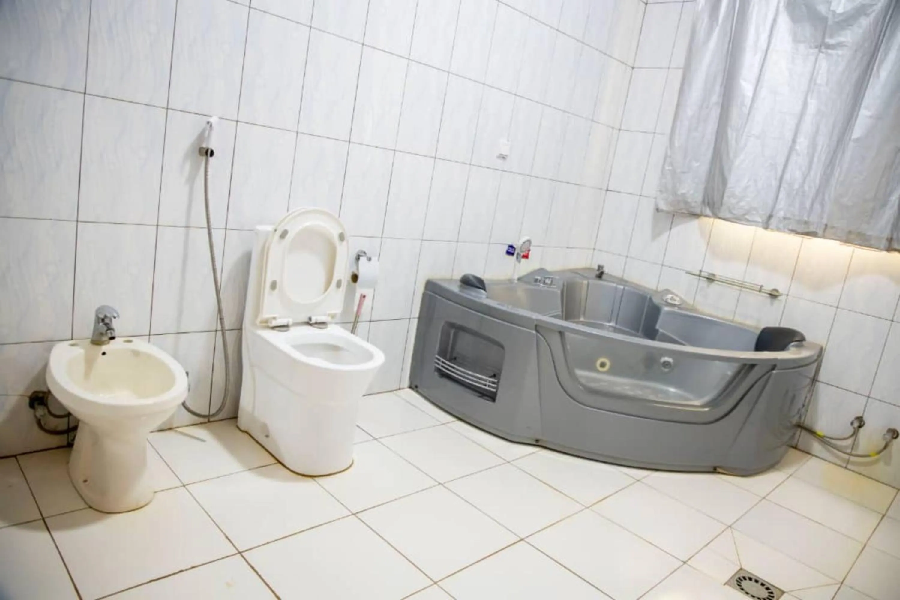 Toilet in Amariah Villa