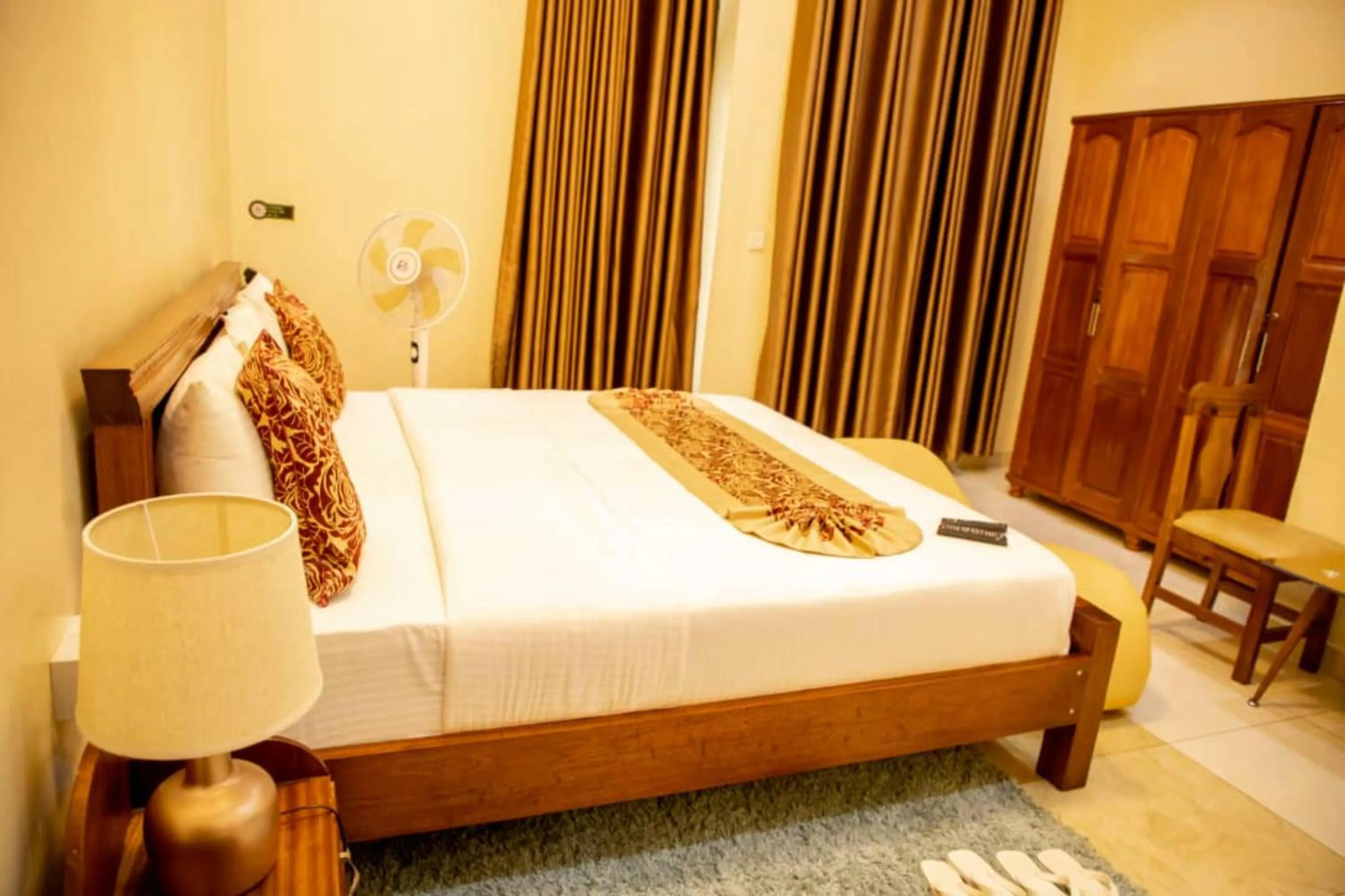 Bed in Amariah Villa