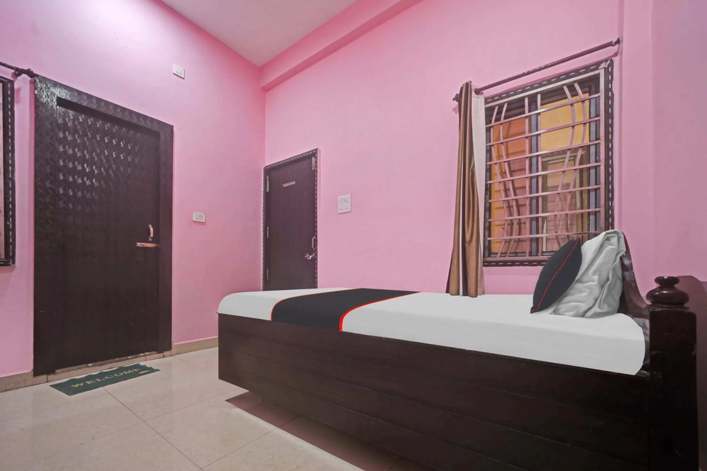 Bedroom in Hotel O Air Palace