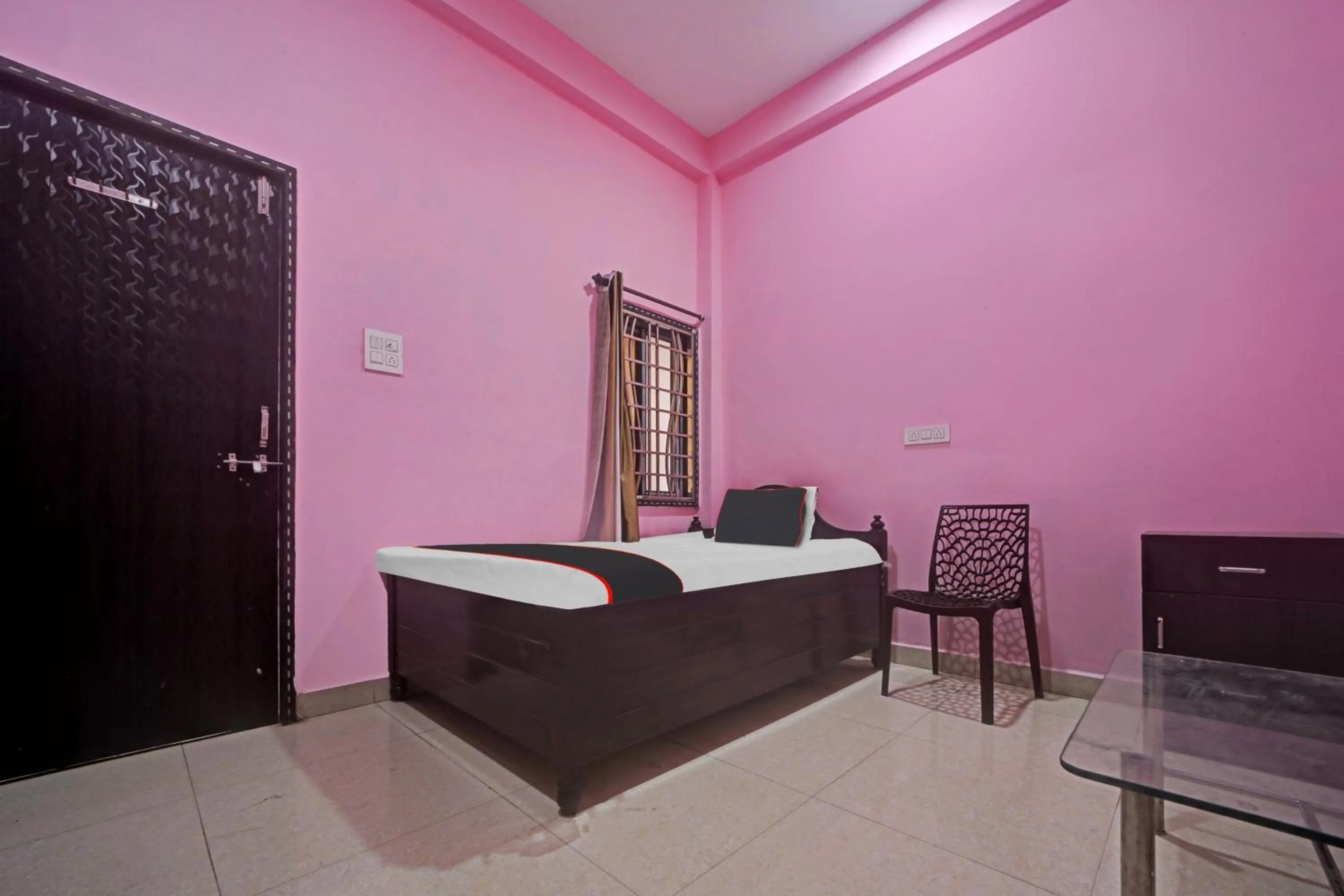 Bedroom in Hotel O Air Palace