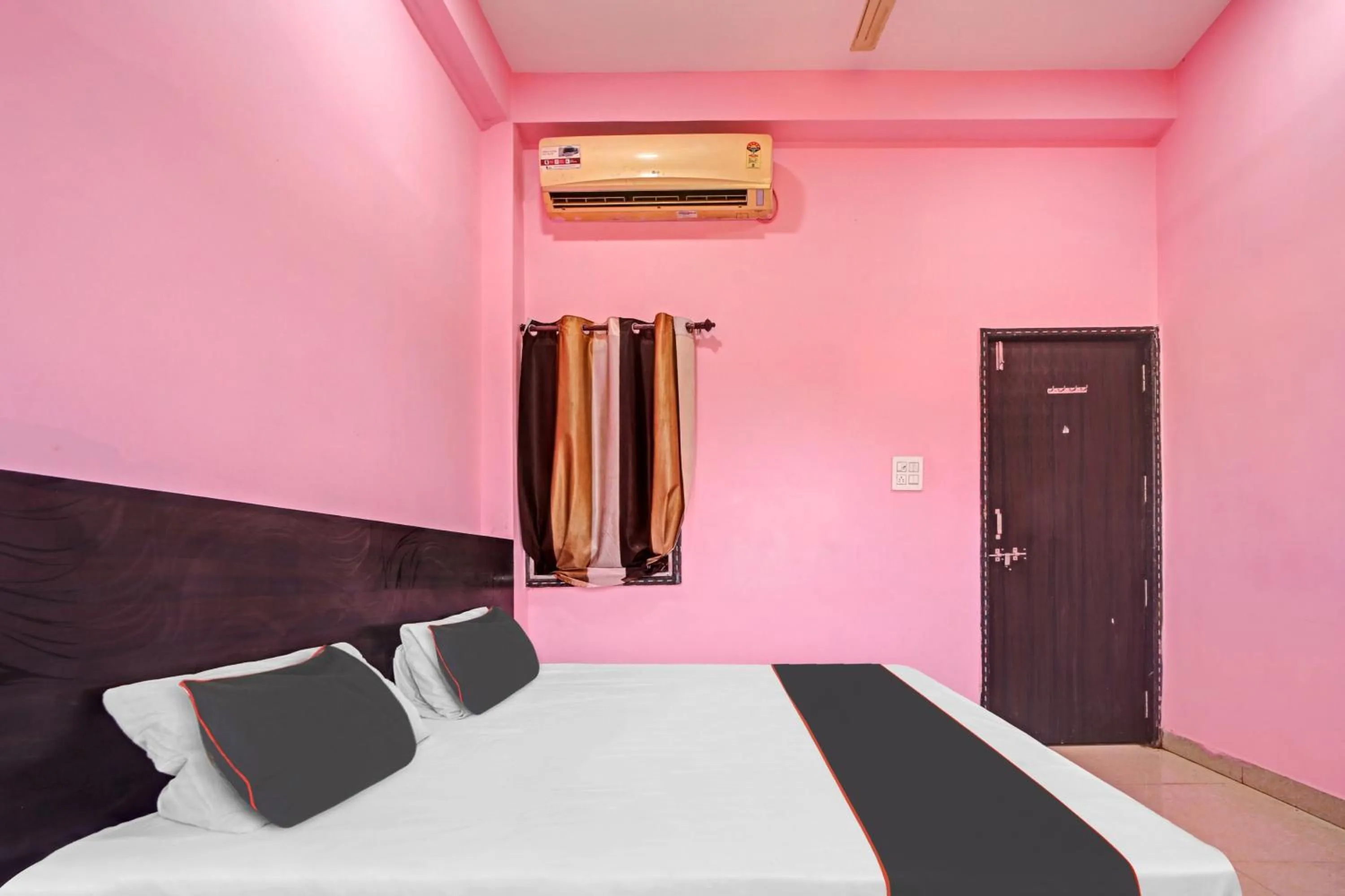 Bedroom in Hotel O Air Palace