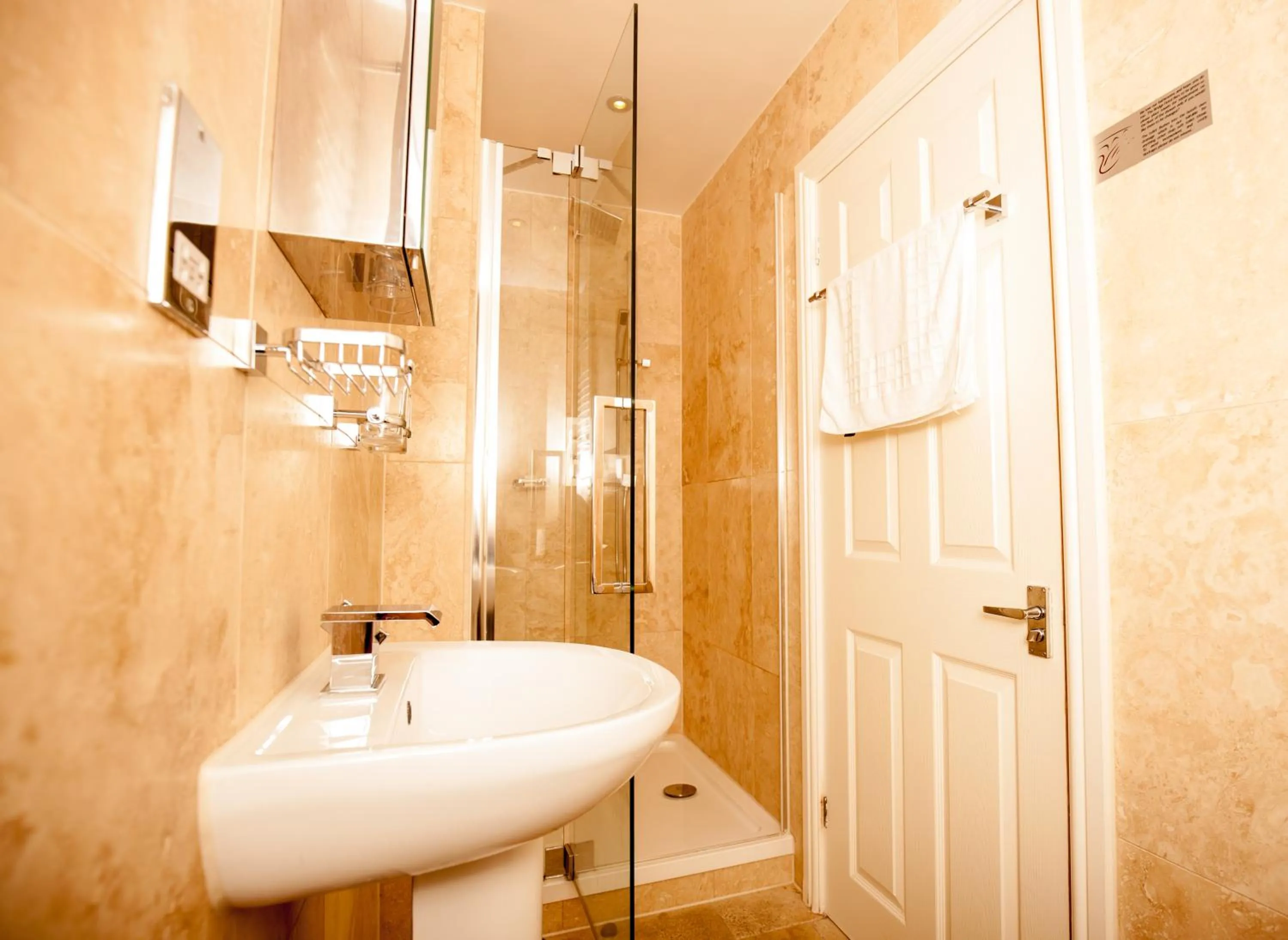 Bridge Hotel Brandon