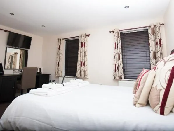 Bed in Bridge Hotel Brandon