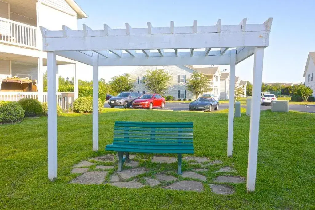 3b/2b w/ Pool & Tennis Court, Sleeps 6 3b/2b w/ Pool & Tennis Court, Sleeps 6