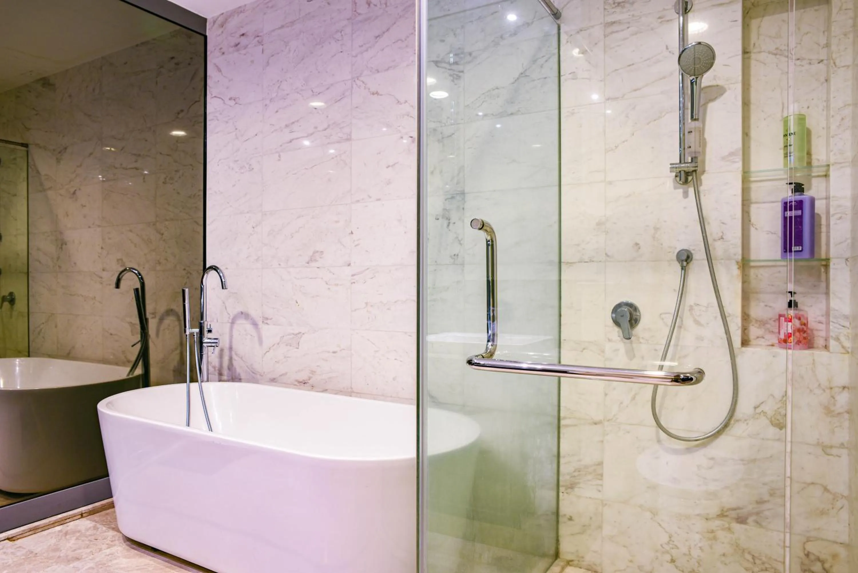 Shower in Sidemen Suites at Platinum KLCC