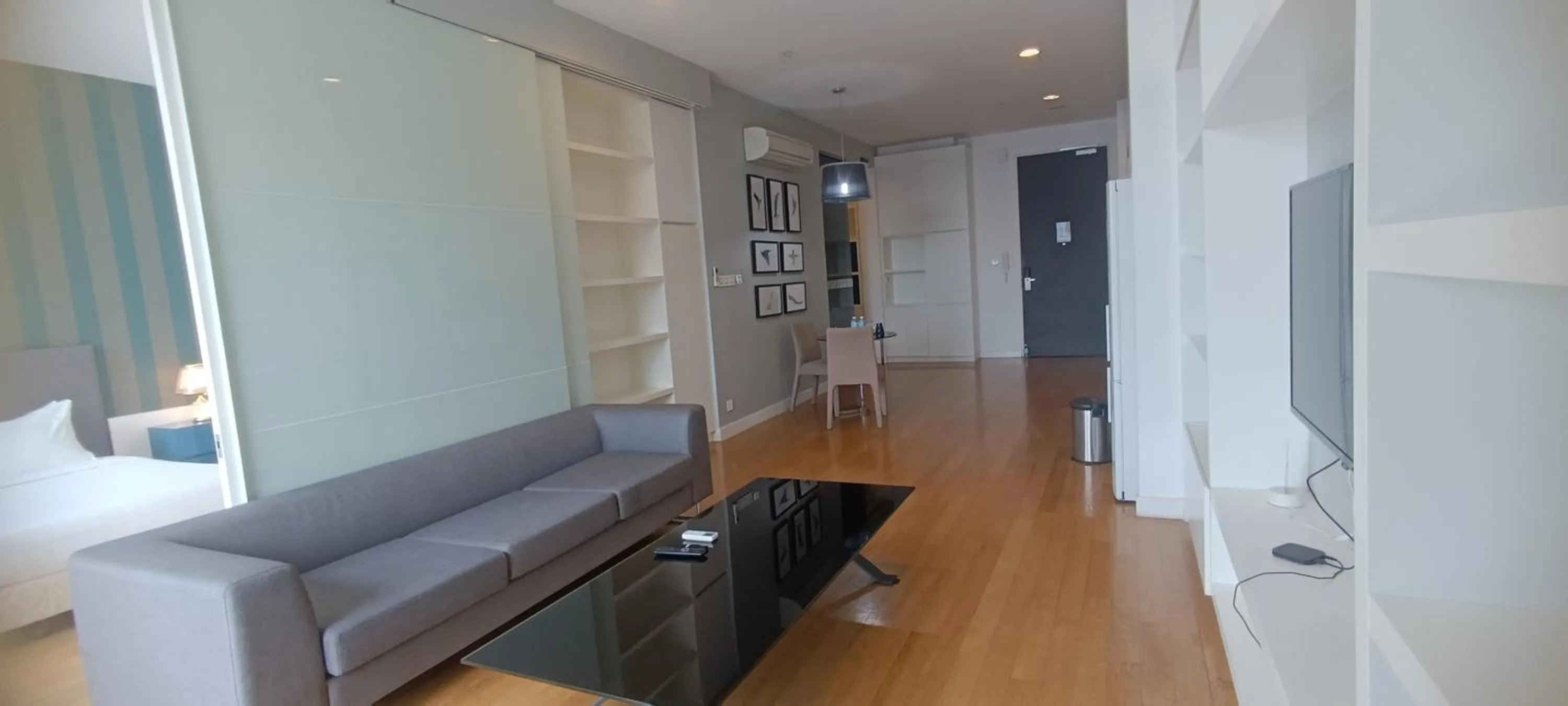 TV and multimedia in Sidemen Suites at Platinum KLCC