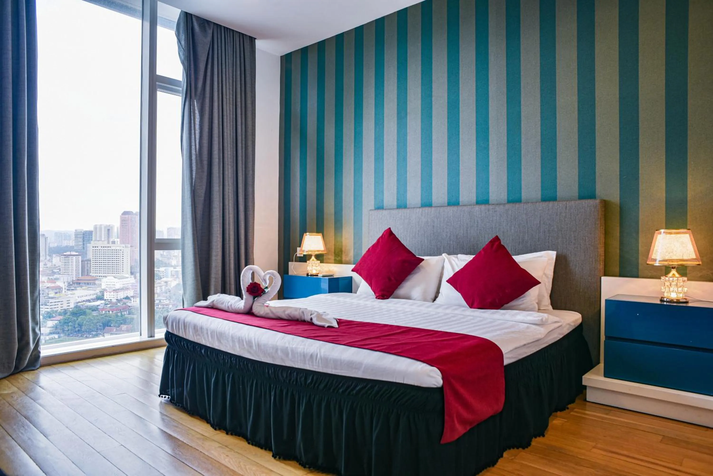 Bed in Sidemen Suites at Platinum KLCC