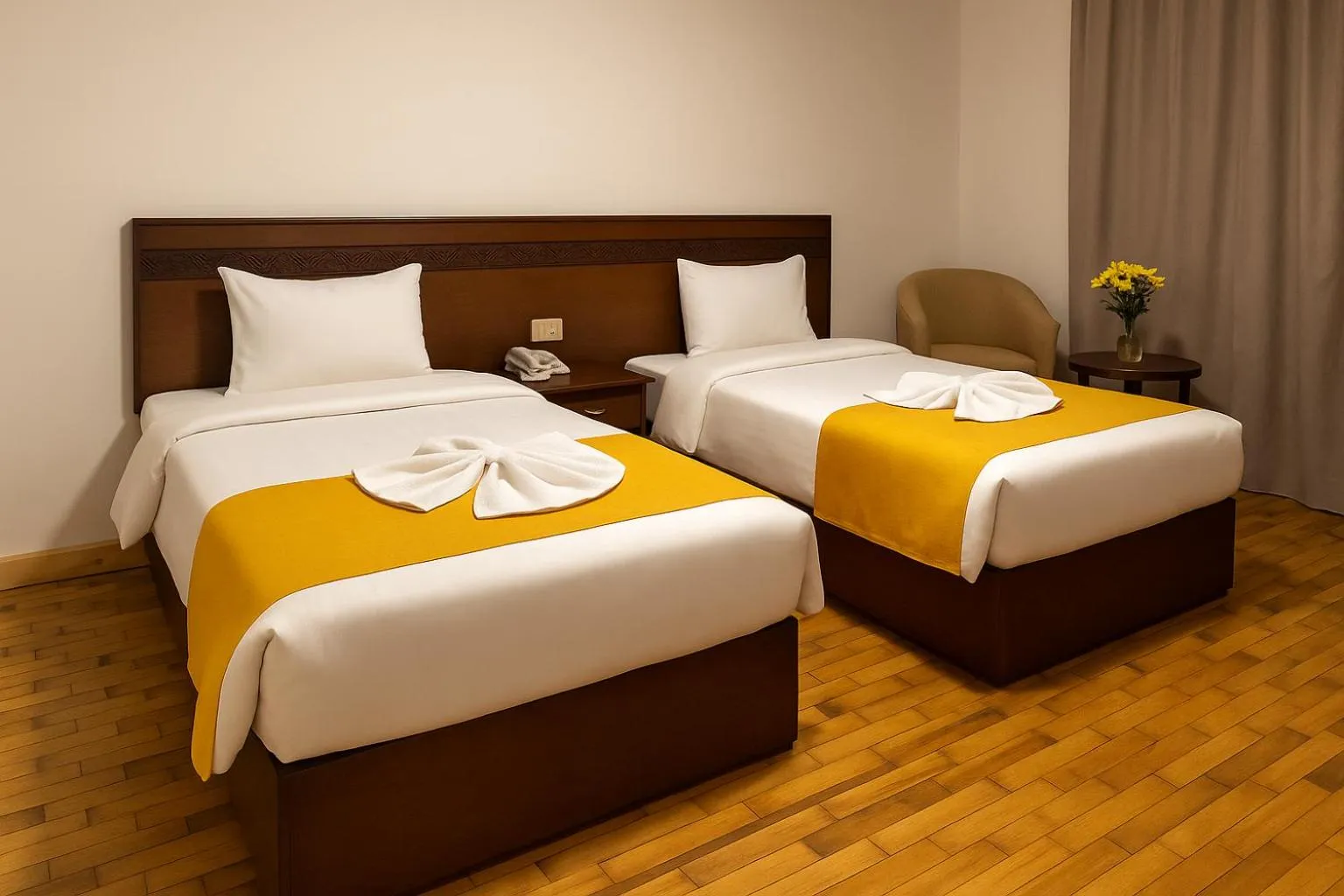 Bed in Miramar Evergreen Hotel