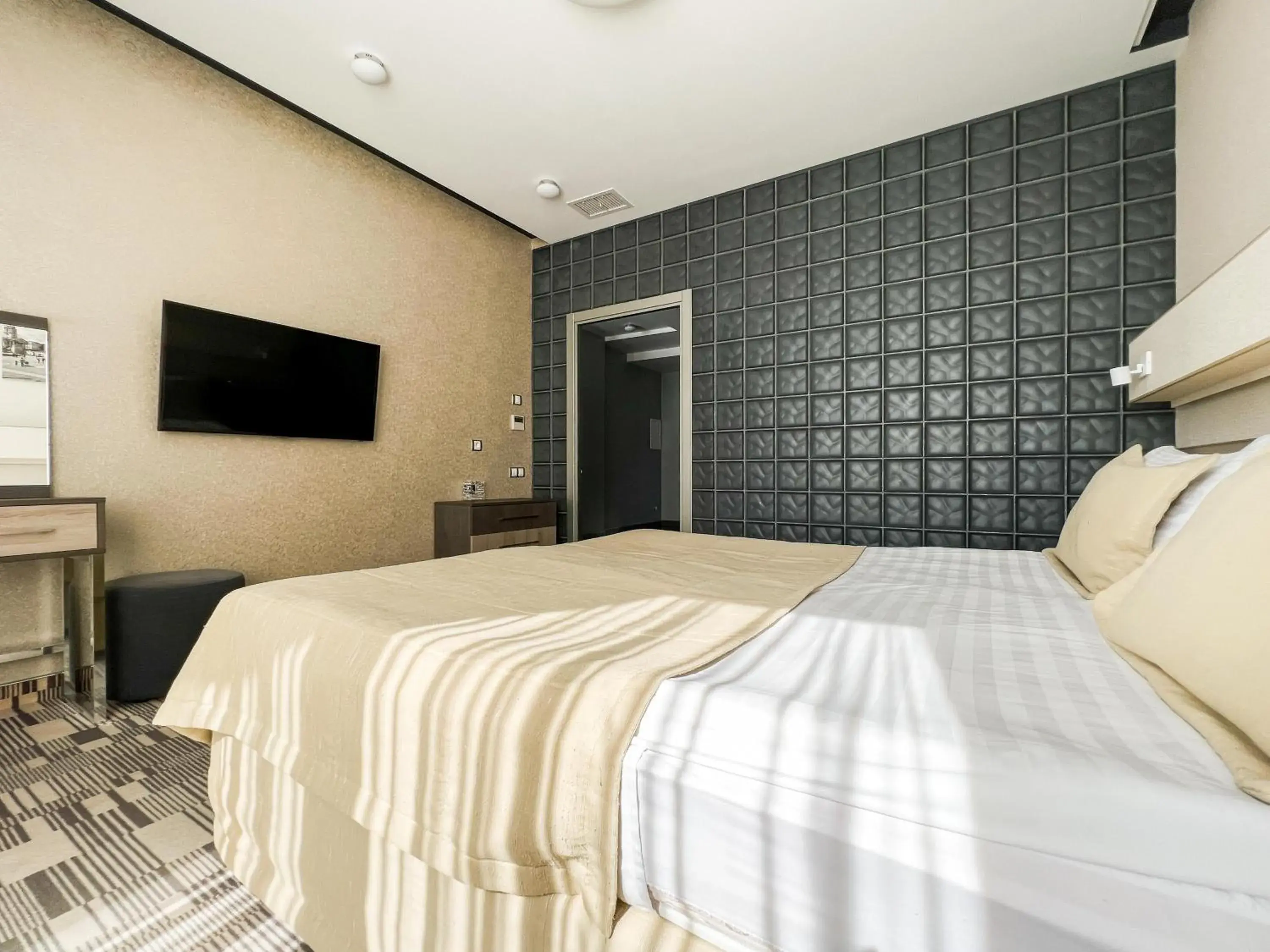 Family Suite with Sea View - single occupancy in 12th Floor Apartments Family Suite with Sea View - single occupancy in 12th Floor Apartments