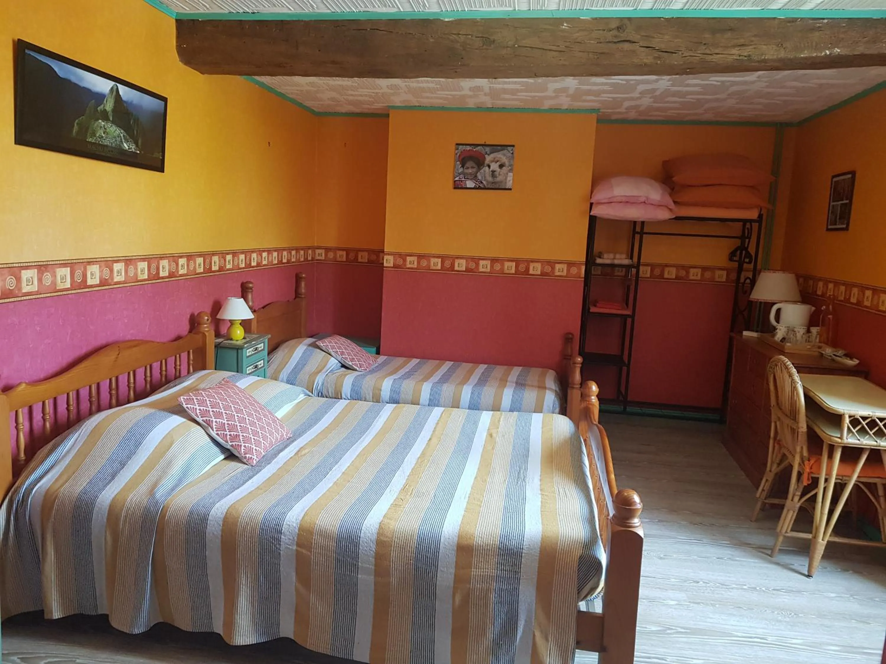 Bedroom in Les forges de Planechaud