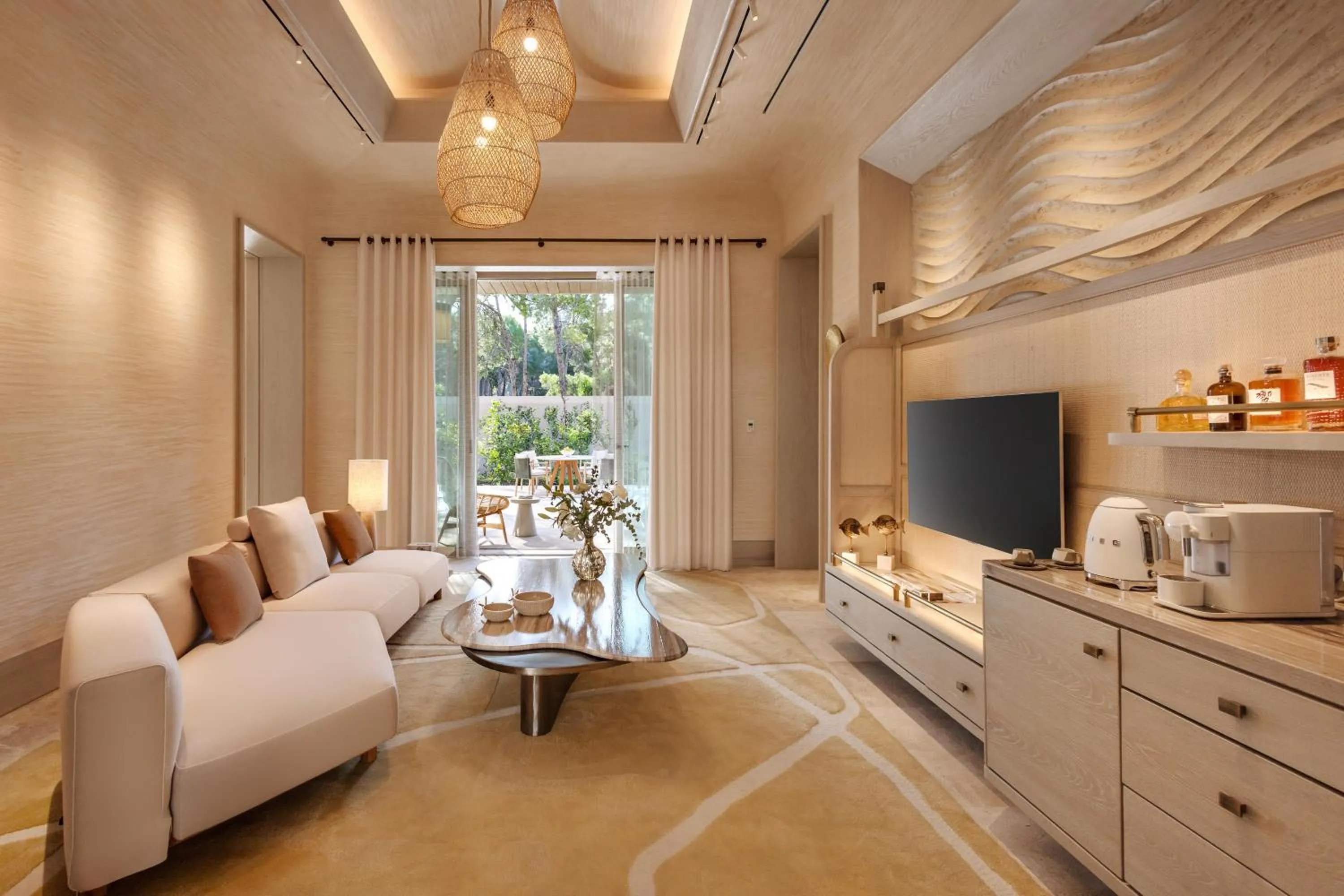 Photo of the whole room in BIJAL