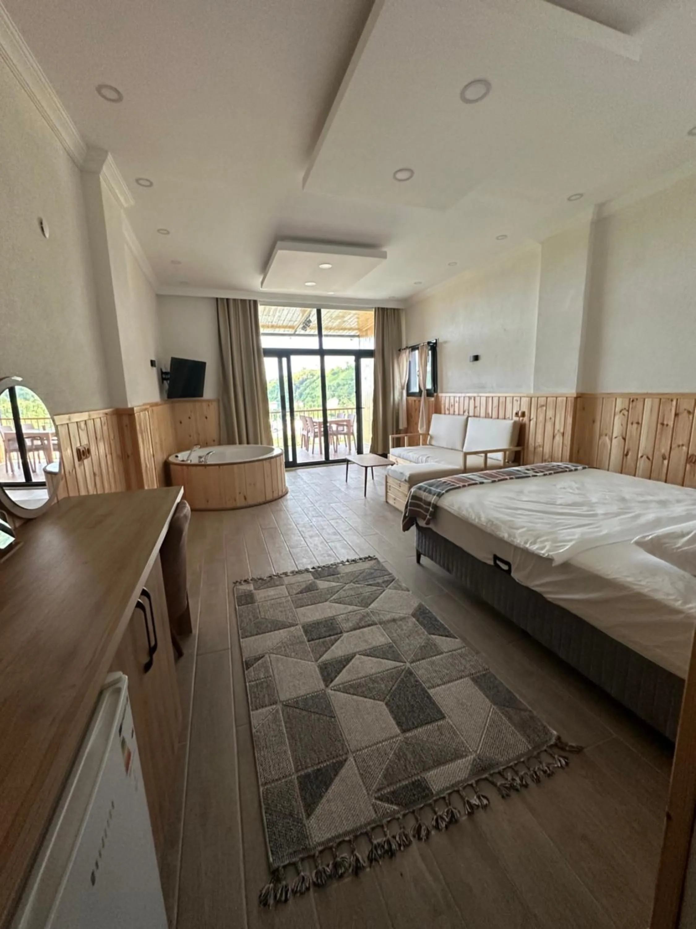 Bedroom, Bed in Aurora Suit Bungalov