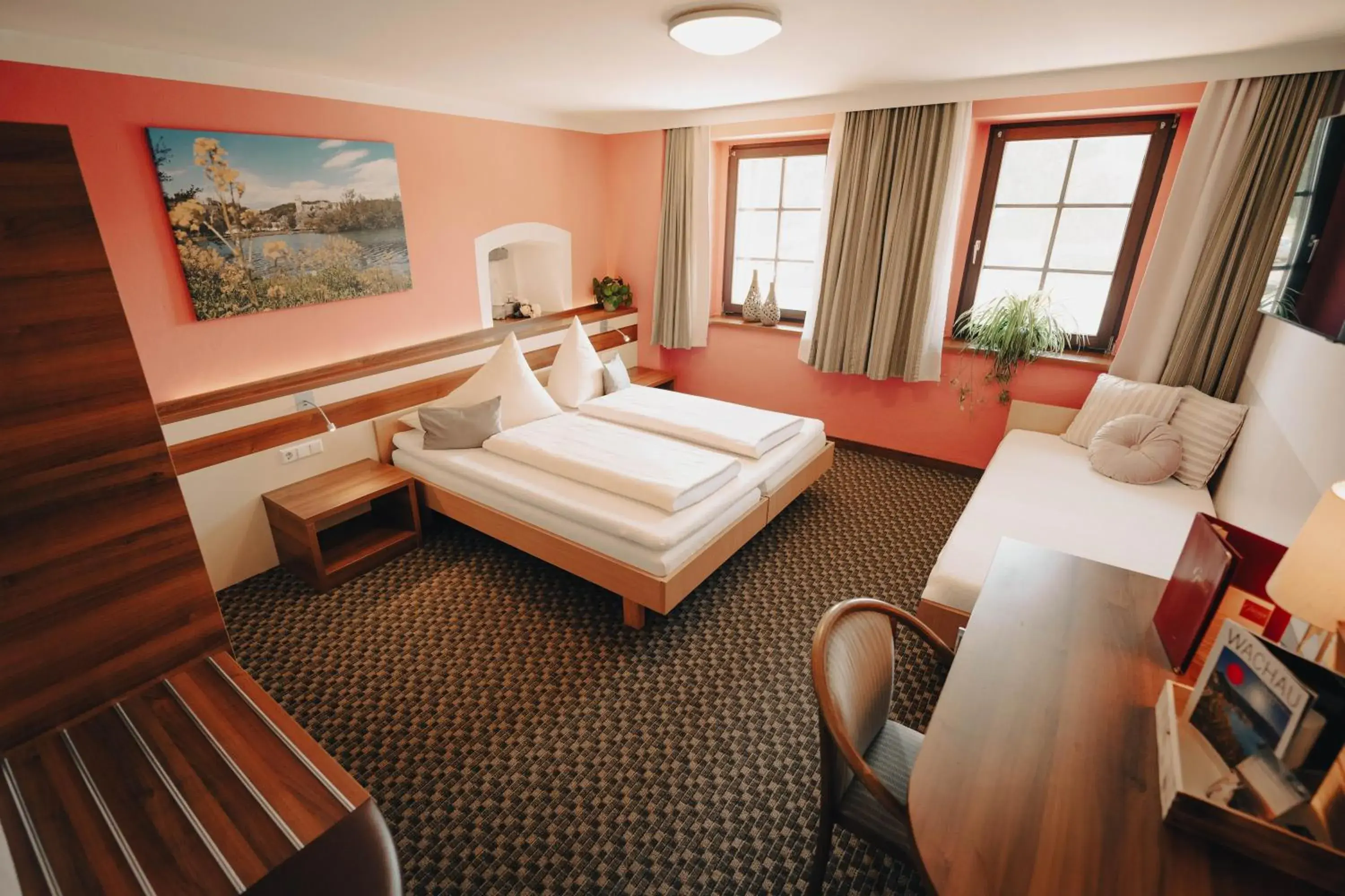 Double or Twin Room Donauseeblick - single occupancy in Wirtshaus Gruber Weitenegg Double or Twin Room Donauseeblick - single occupancy in Wirtshaus Gruber Weitenegg