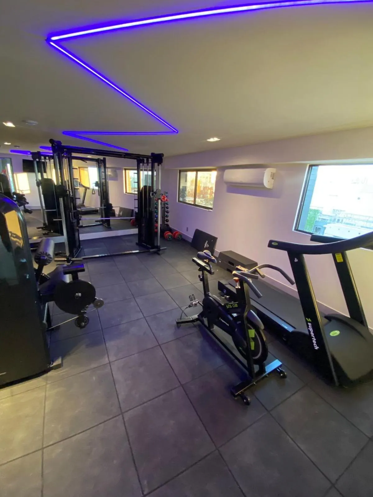 Fitness centre/facilities in Arpoar Suítes - Suíte 433