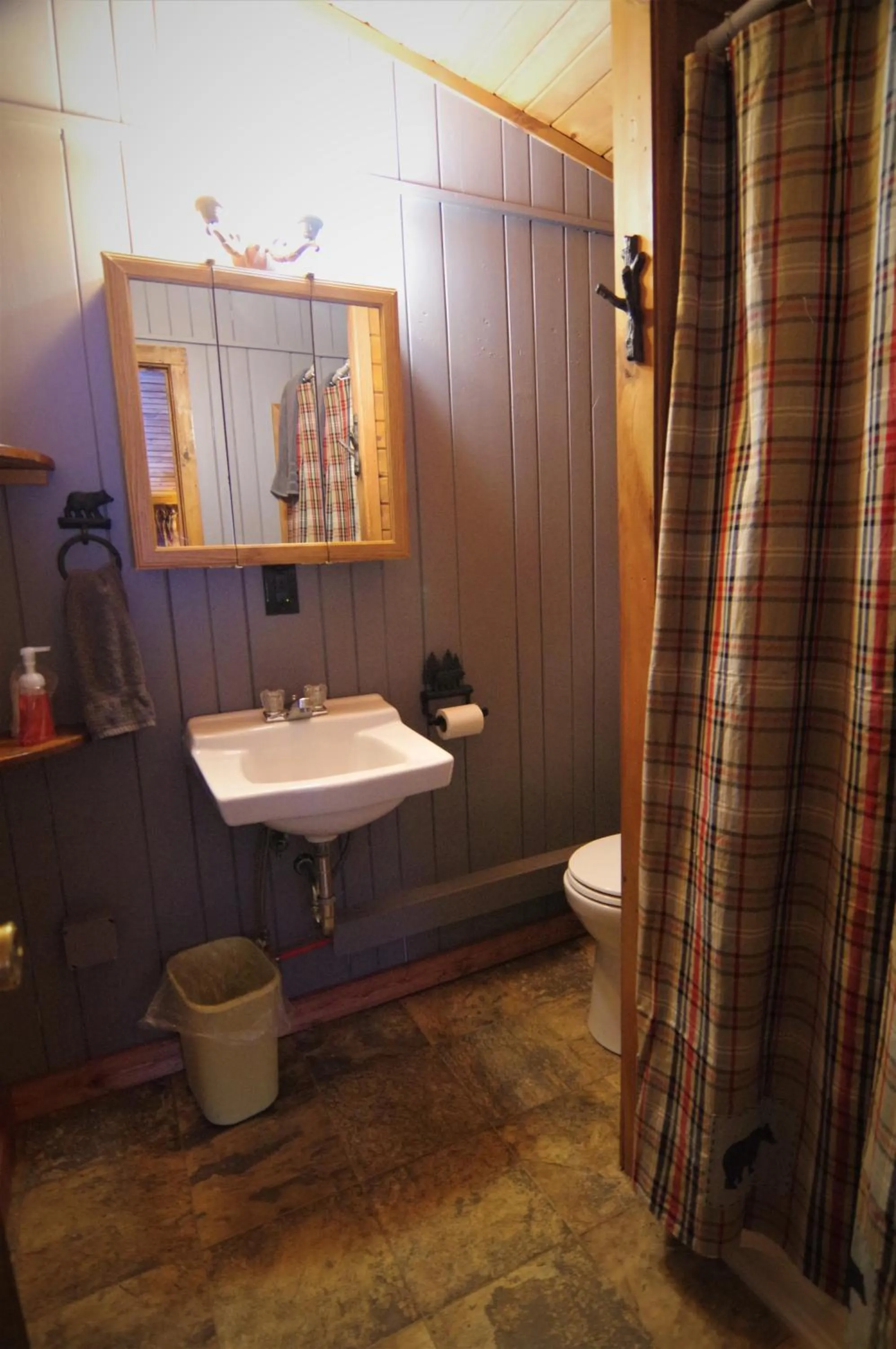 Adirondack Diamond Point Lodge