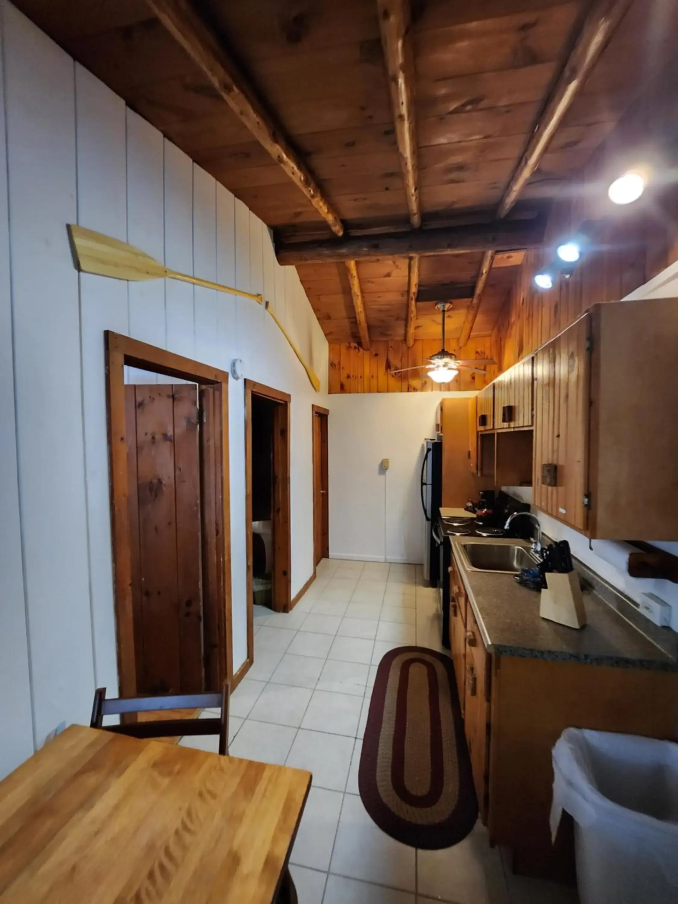 Kitchen/Kitchenette in Adirondack Diamond Point Lodge