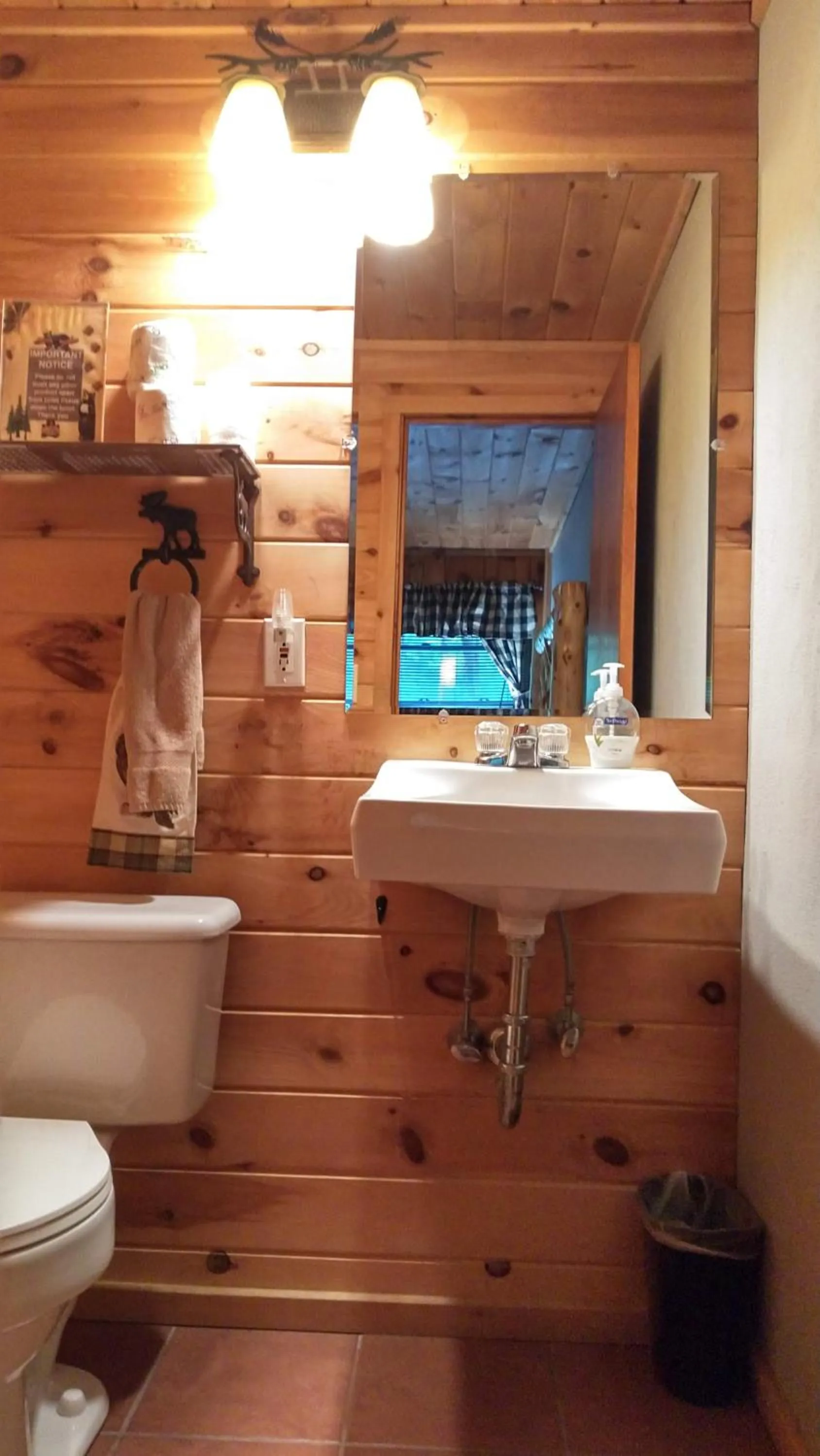 Adirondack Diamond Point Lodge