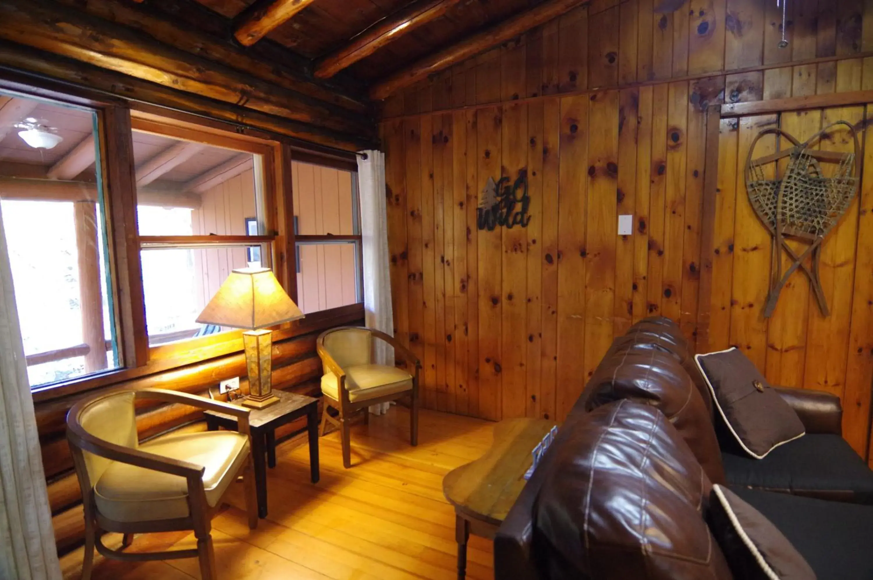 Seating Area in Adirondack Diamond Point Lodge