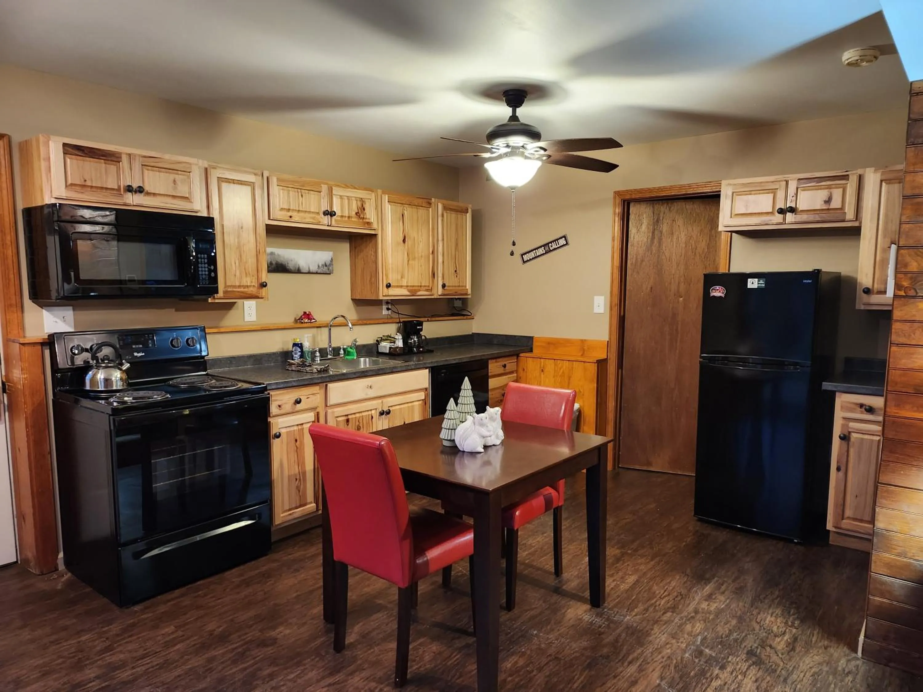 Adirondack Diamond Point Lodge