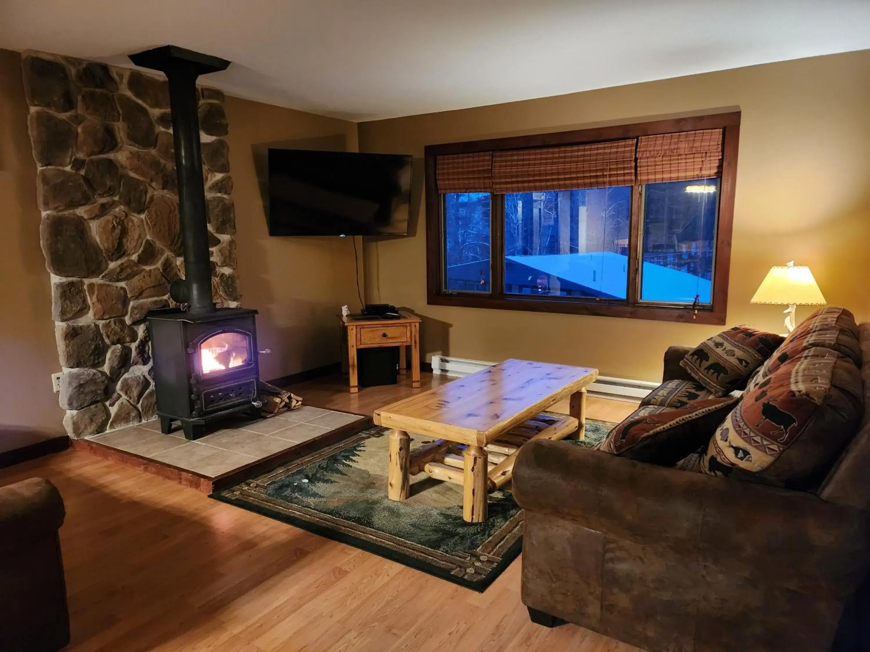 Seating Area in Adirondack Diamond Point Lodge