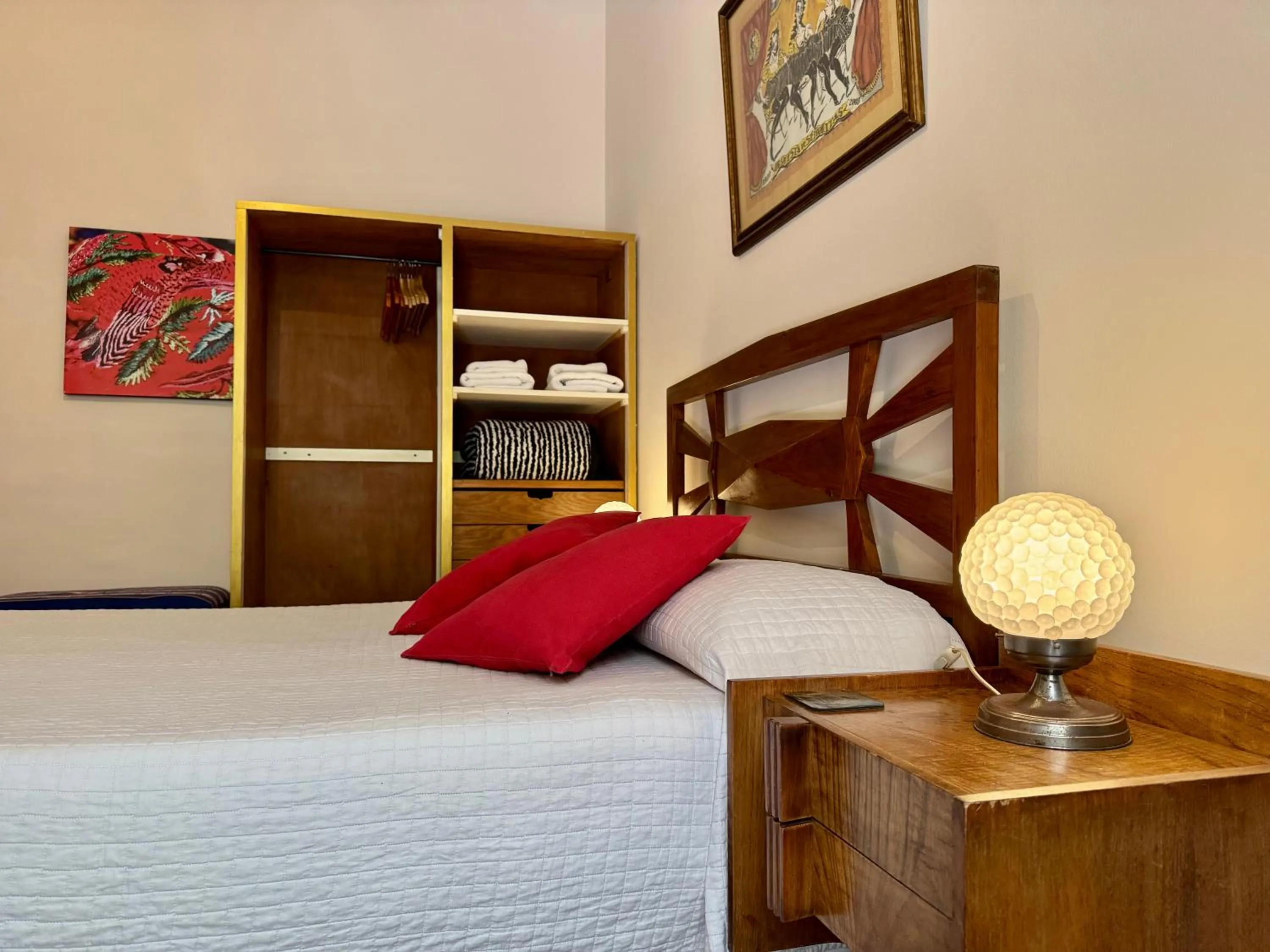 Bed in Lina's Tango Guesthouse