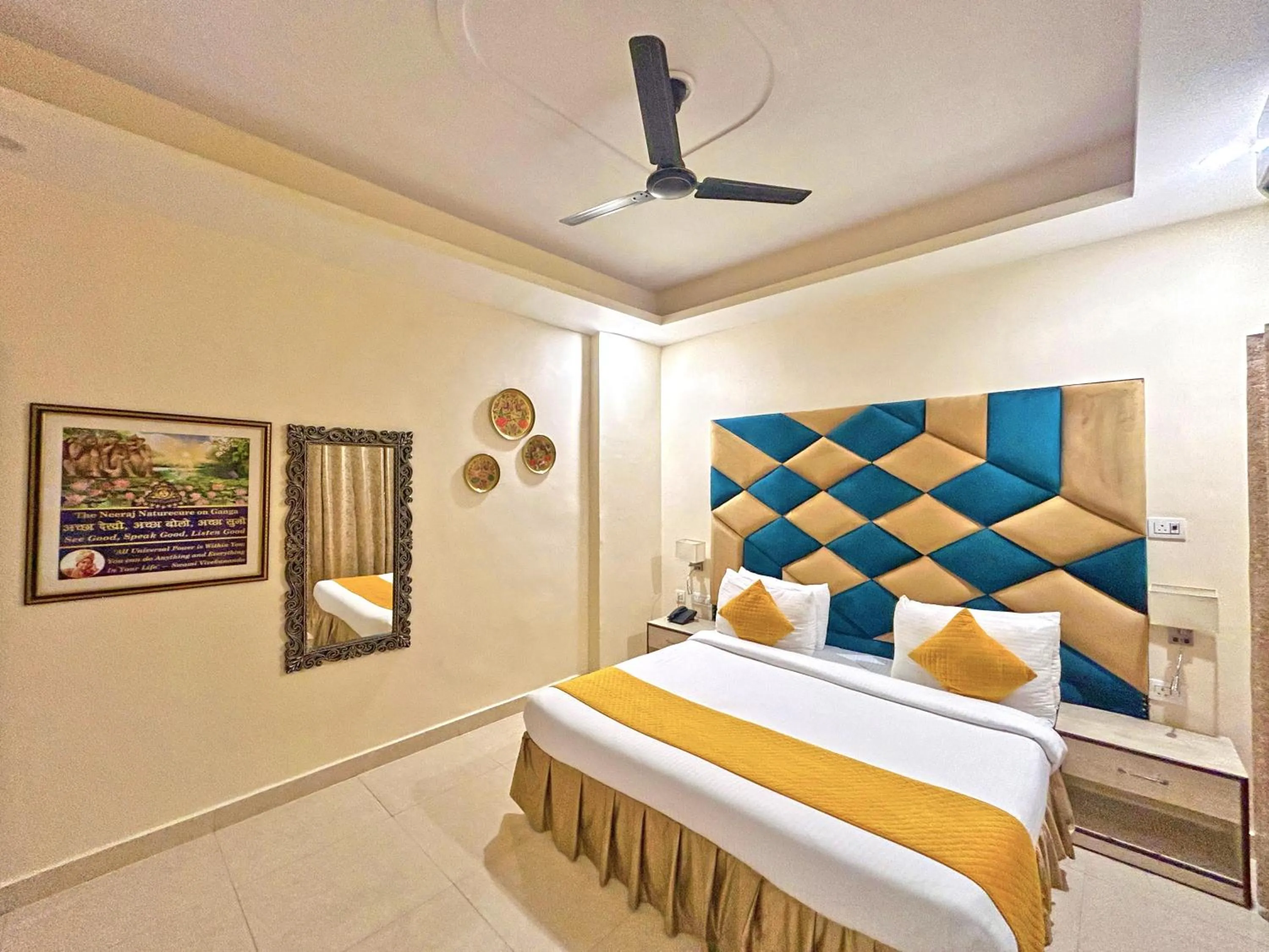 Bed in The Neeraj Naturecure On Ganga