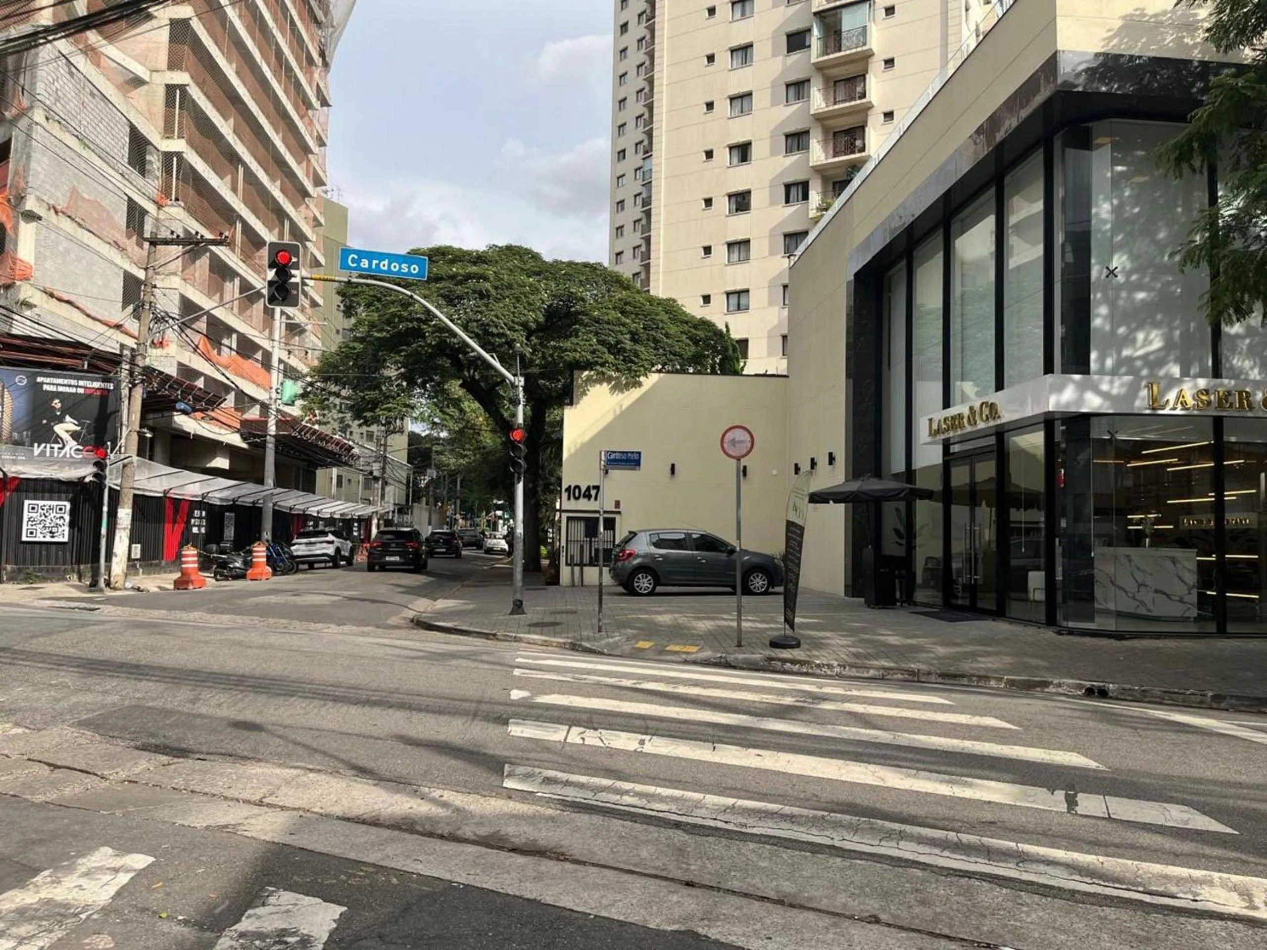 Street view in Elegance Suítes Alvorada