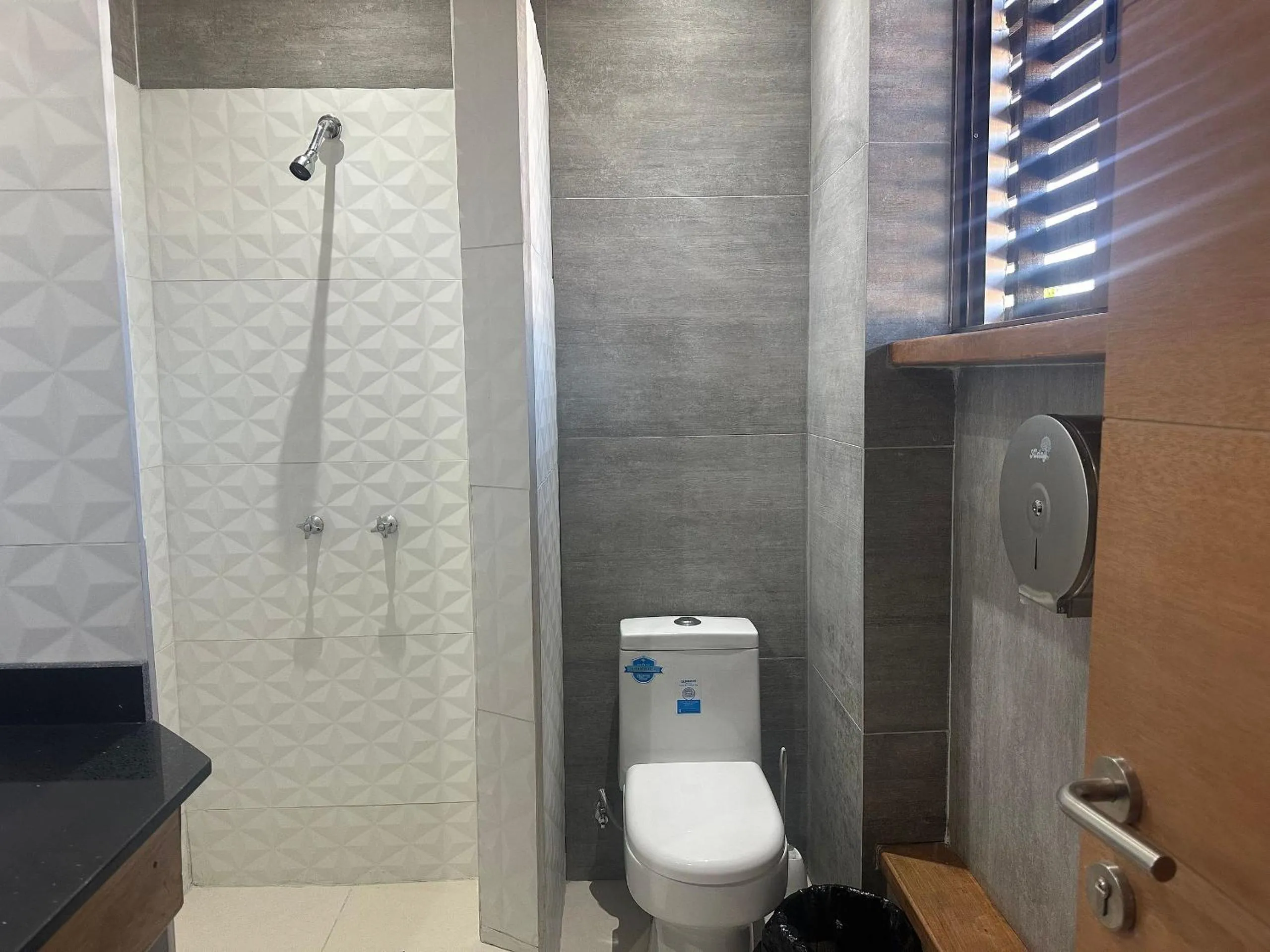 Toilet in Hotel Inside Santiago, Diseñado para ti.