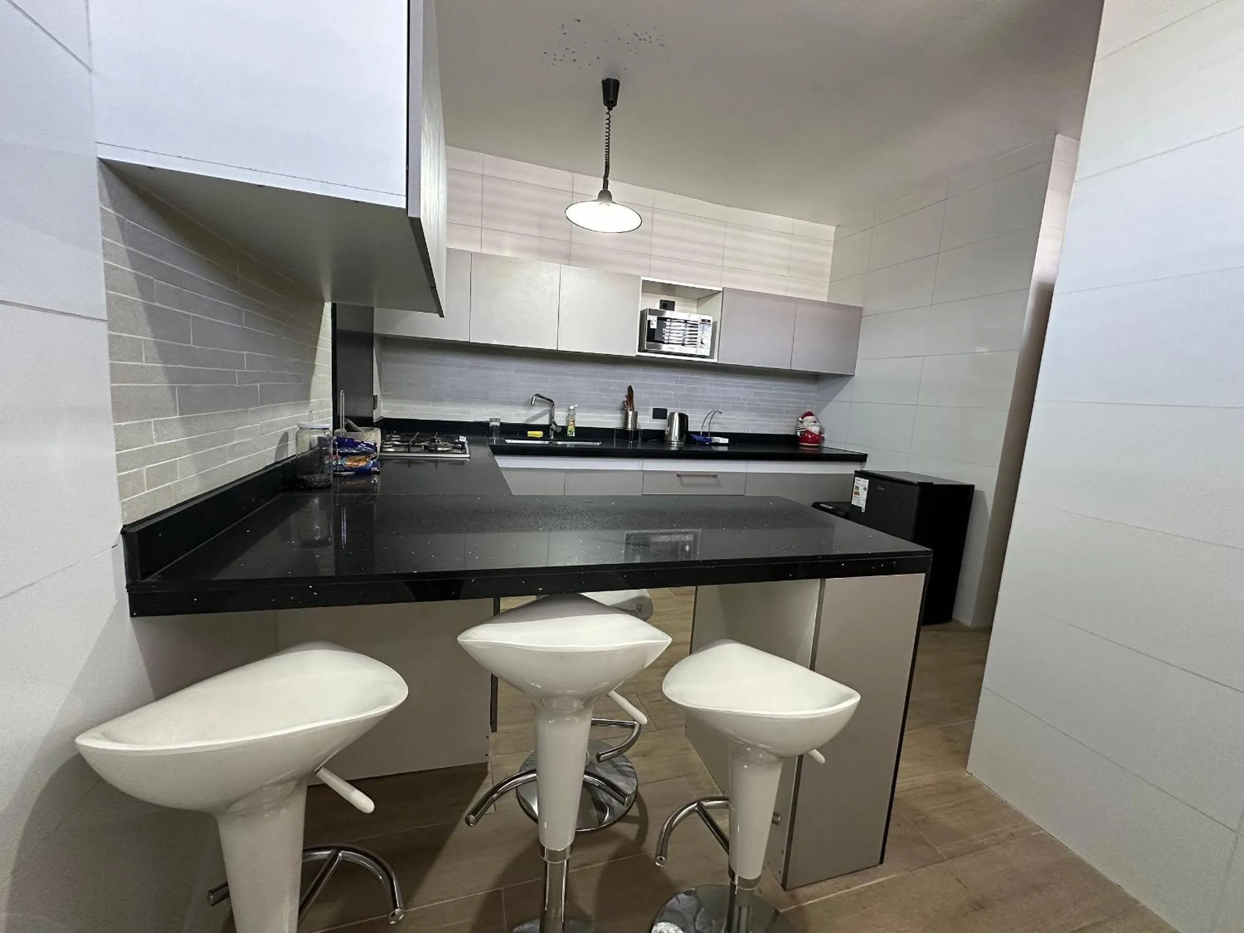 Kitchen or kitchenette in Hotel Inside Santiago, Diseñado para ti.