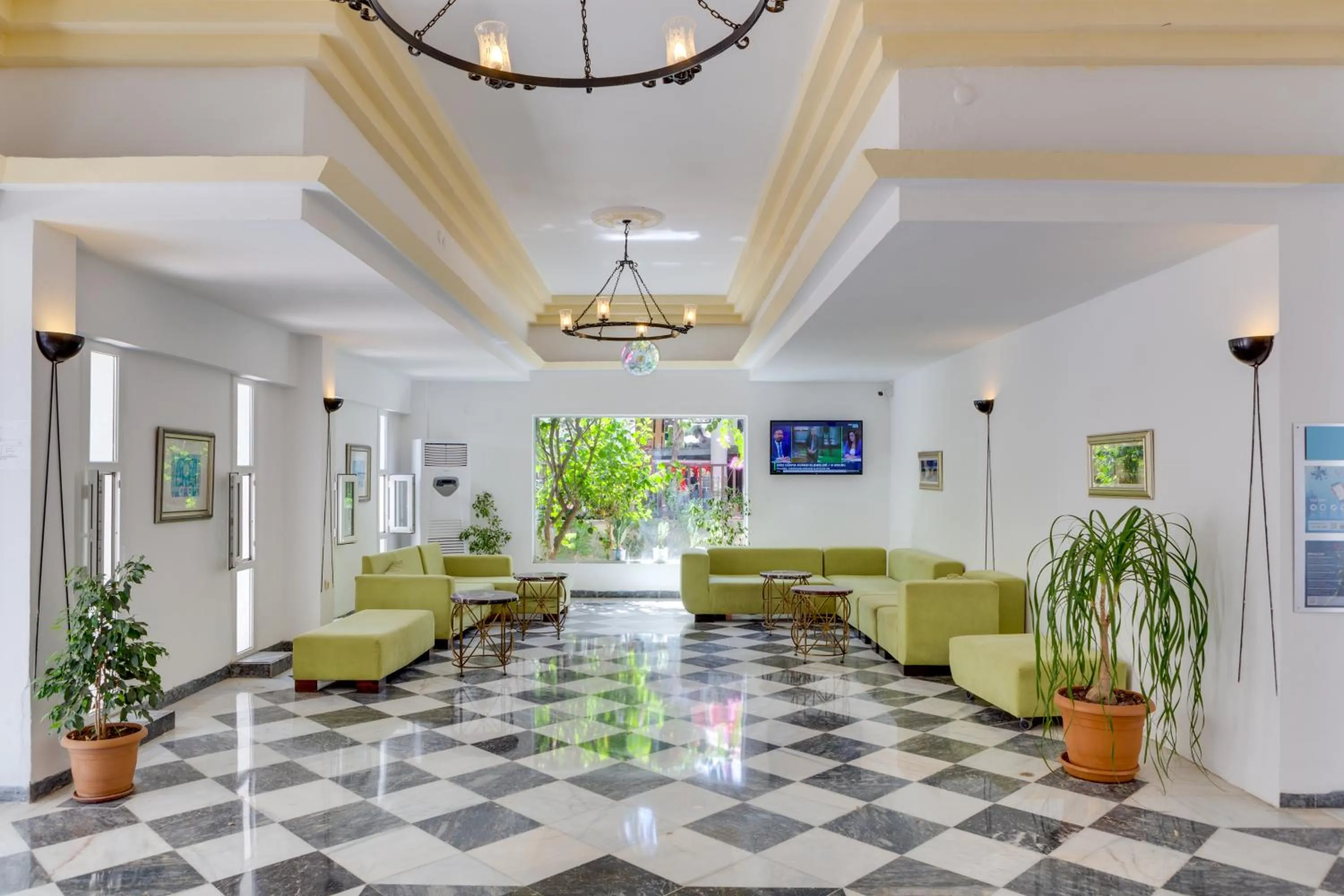 Lobby or reception in Natur Garden Hotel