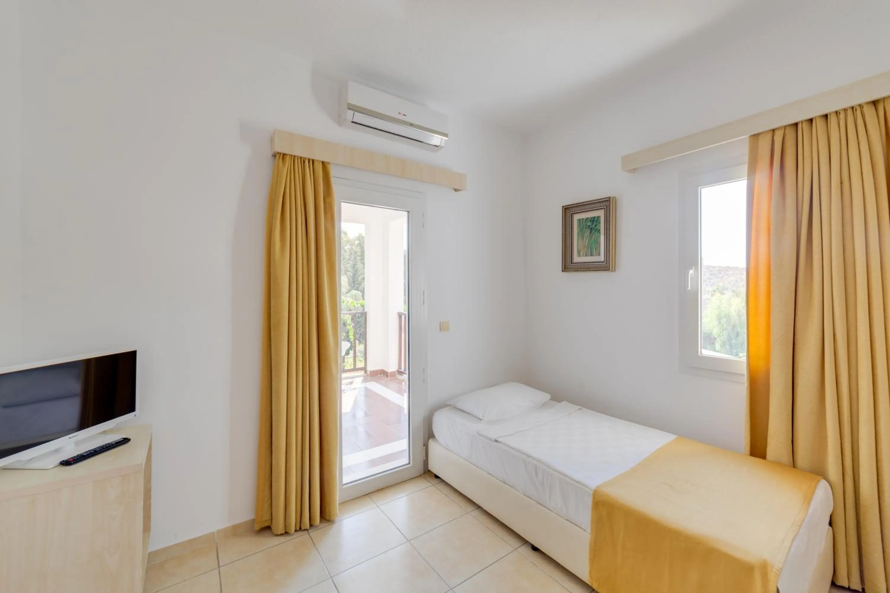 Bedroom in Natur Garden Hotel