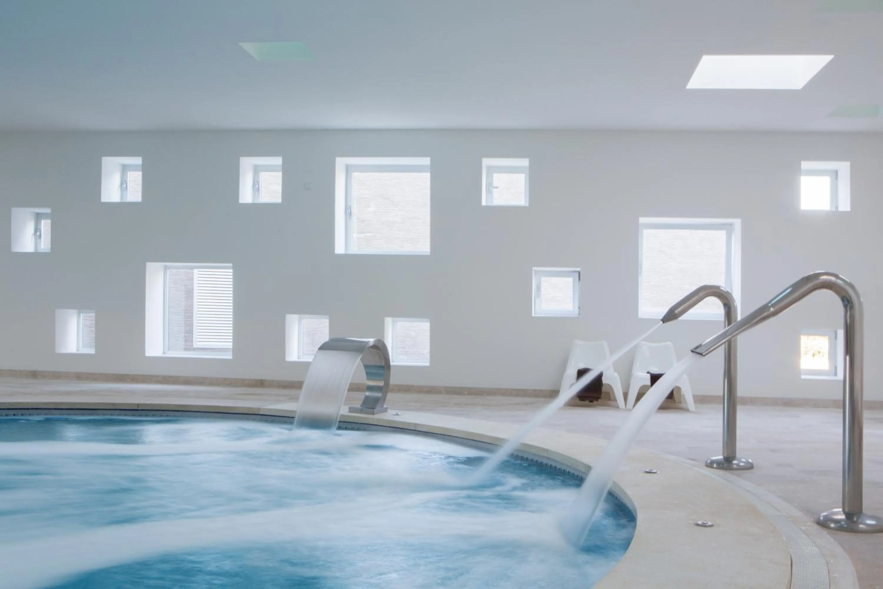 Swimming pool in Hotel Castell dels Hams