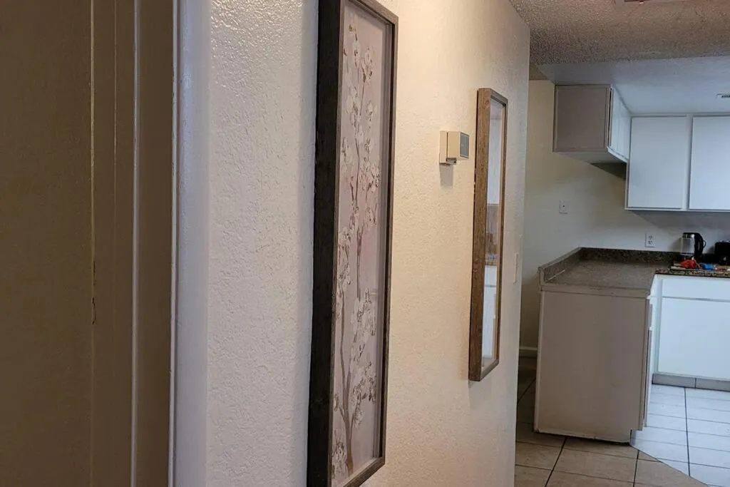 Dream King Bed-2BD-12 min to Strip