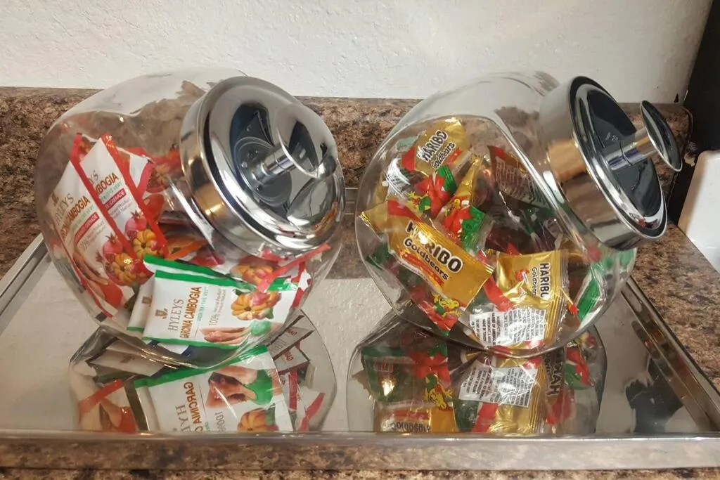 Dream King Bed-2BD-12 min to Strip