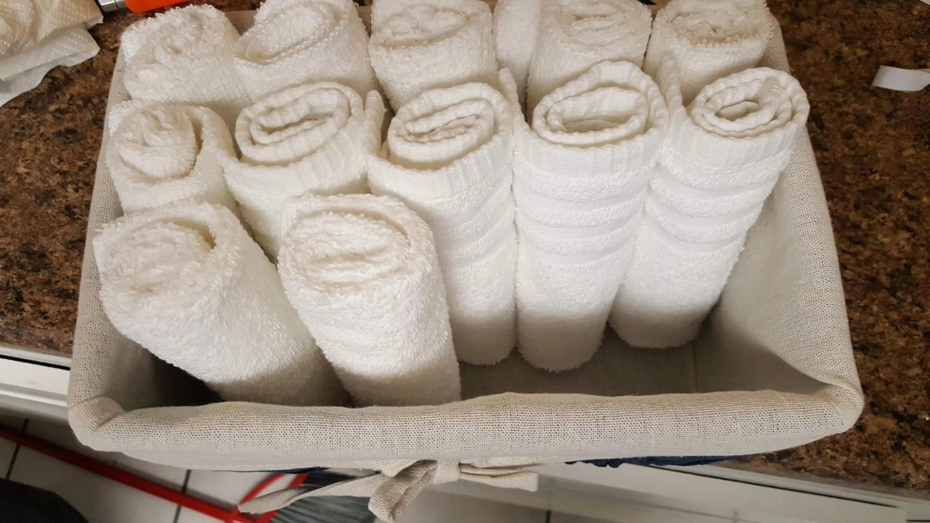 Dream King Bed-2BD-12 min to Strip