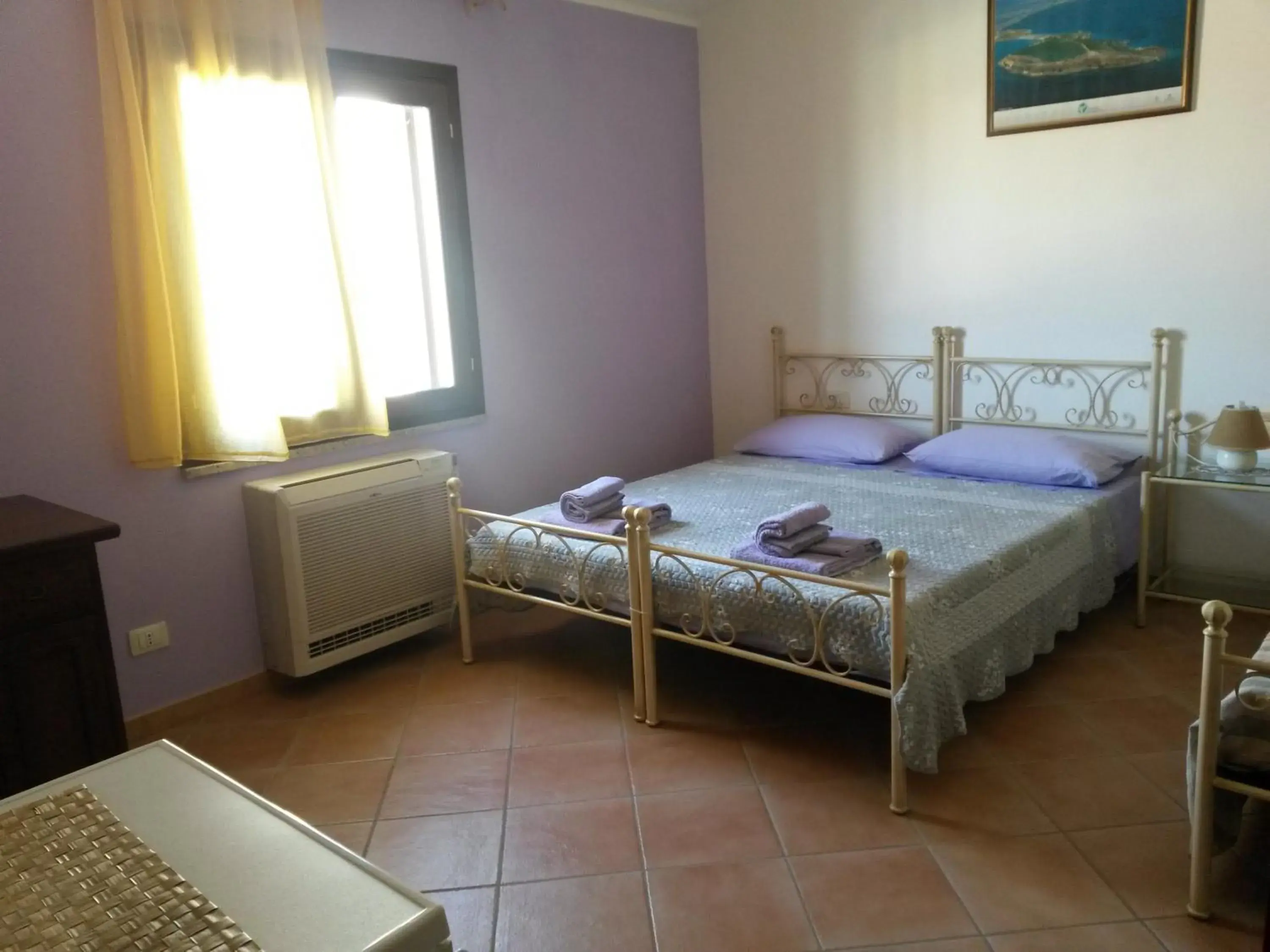 Double or Twin Room in Affittacamere Le Statue Del Sinis Double or Twin Room in Affittacamere Le Statue Del Sinis