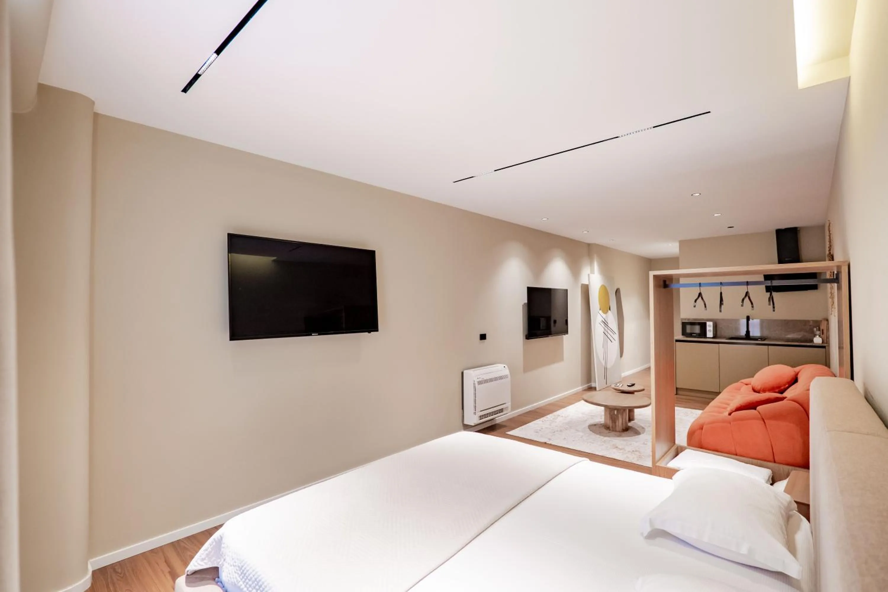 Bed in Agate Hotel Tirana
