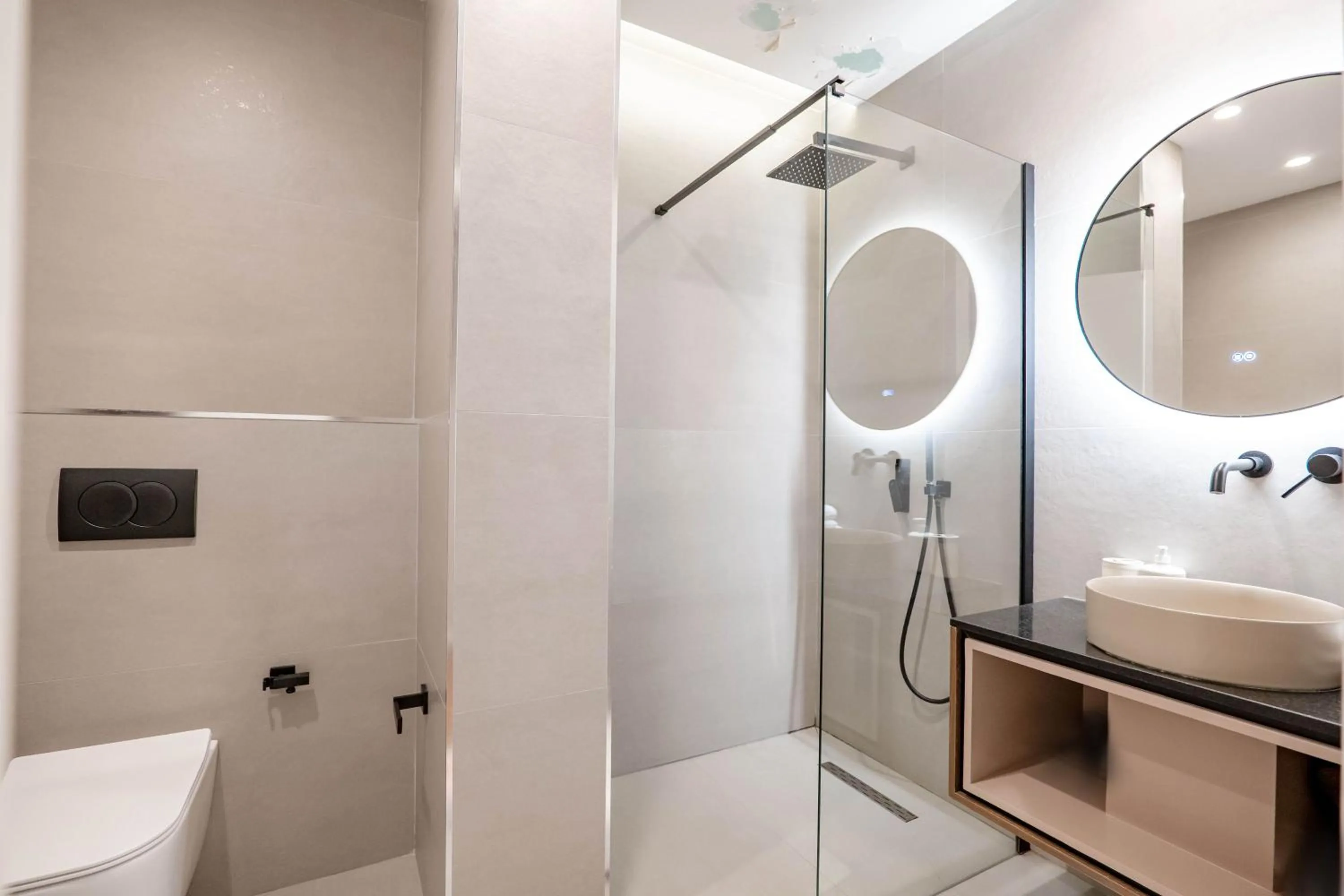 Bathroom in Agate Hotel Tirana
