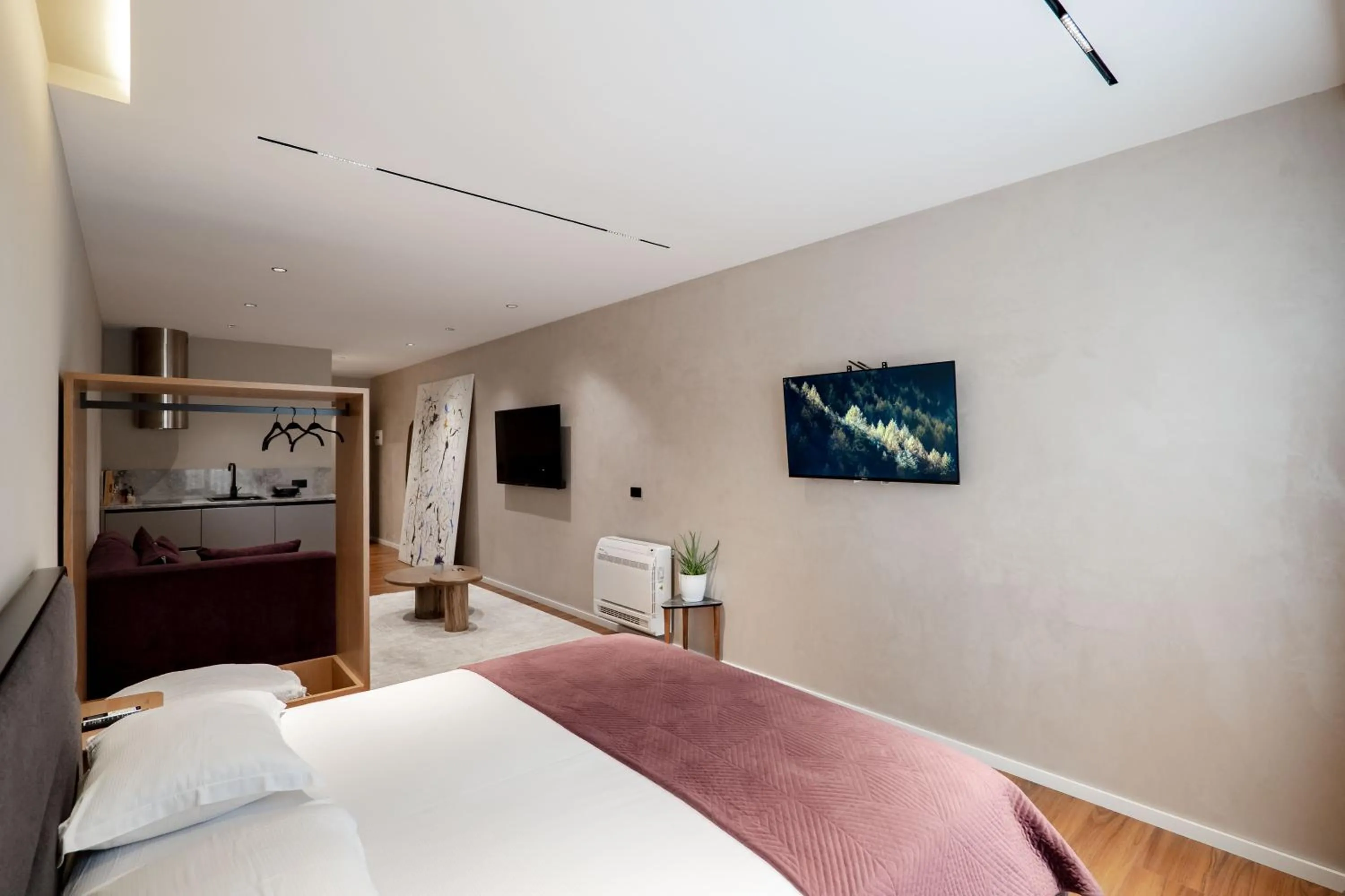 Bed in Agate Hotel Tirana