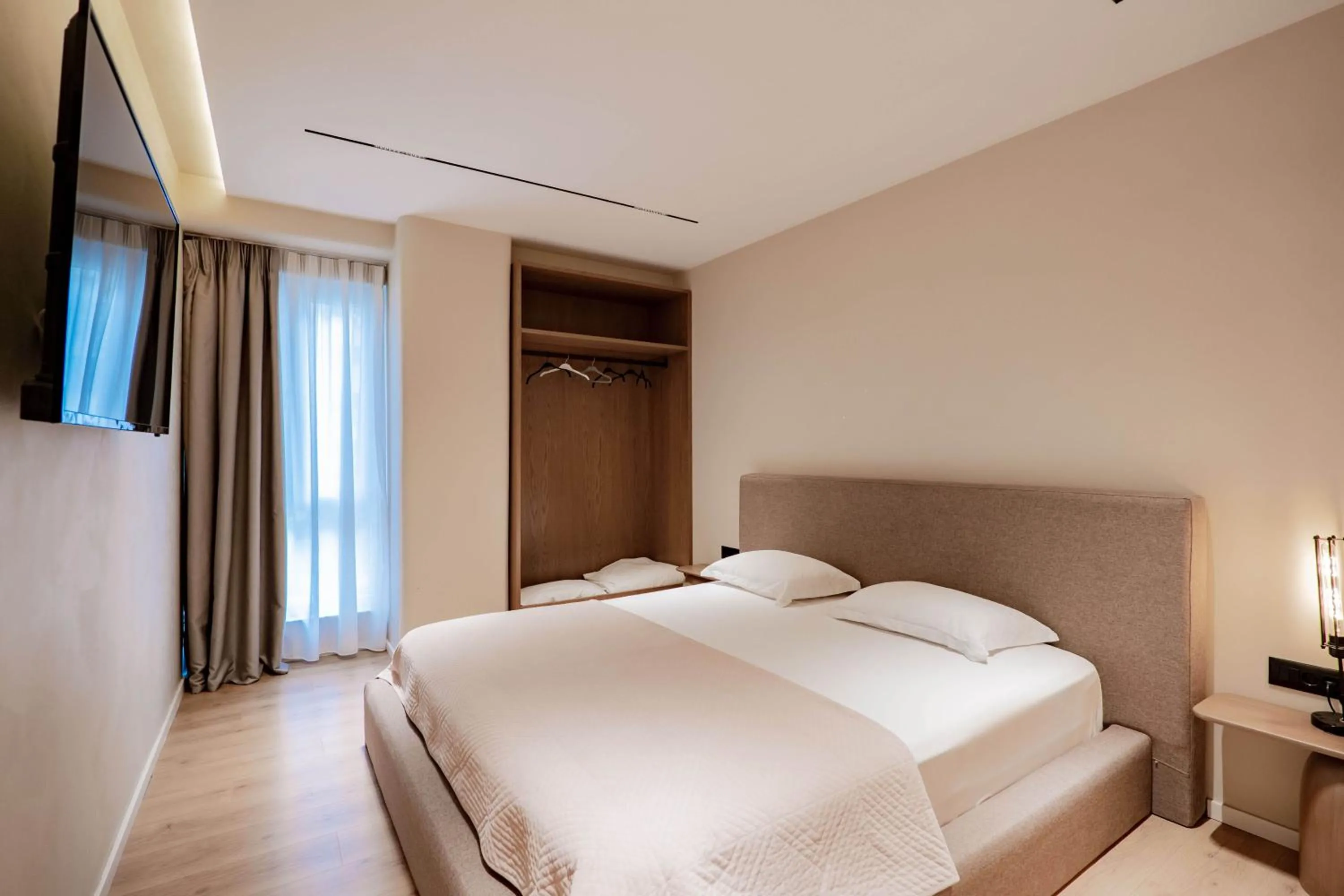Bed in Agate Hotel Tirana