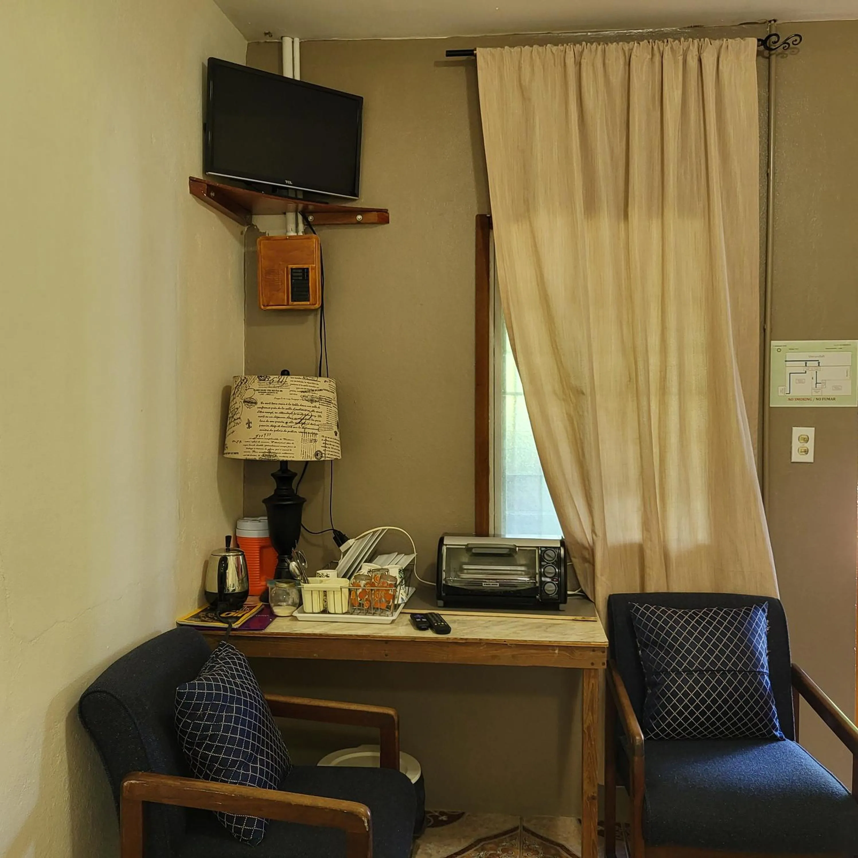 Coffee/tea facilities in Hacienda Tropical Guest House