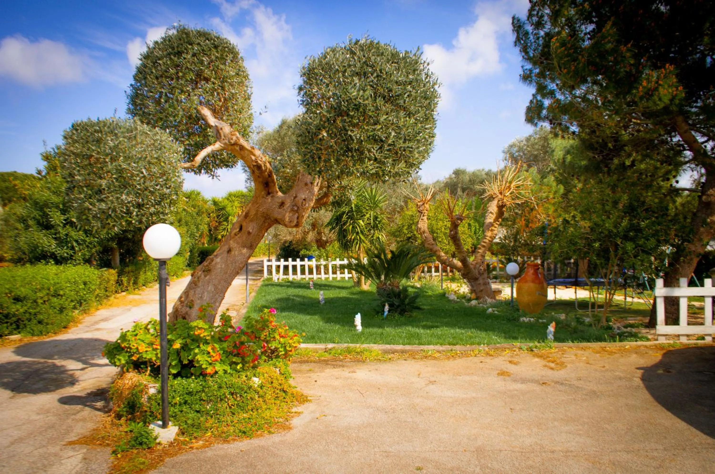Garden view in B&B Pietrafitta