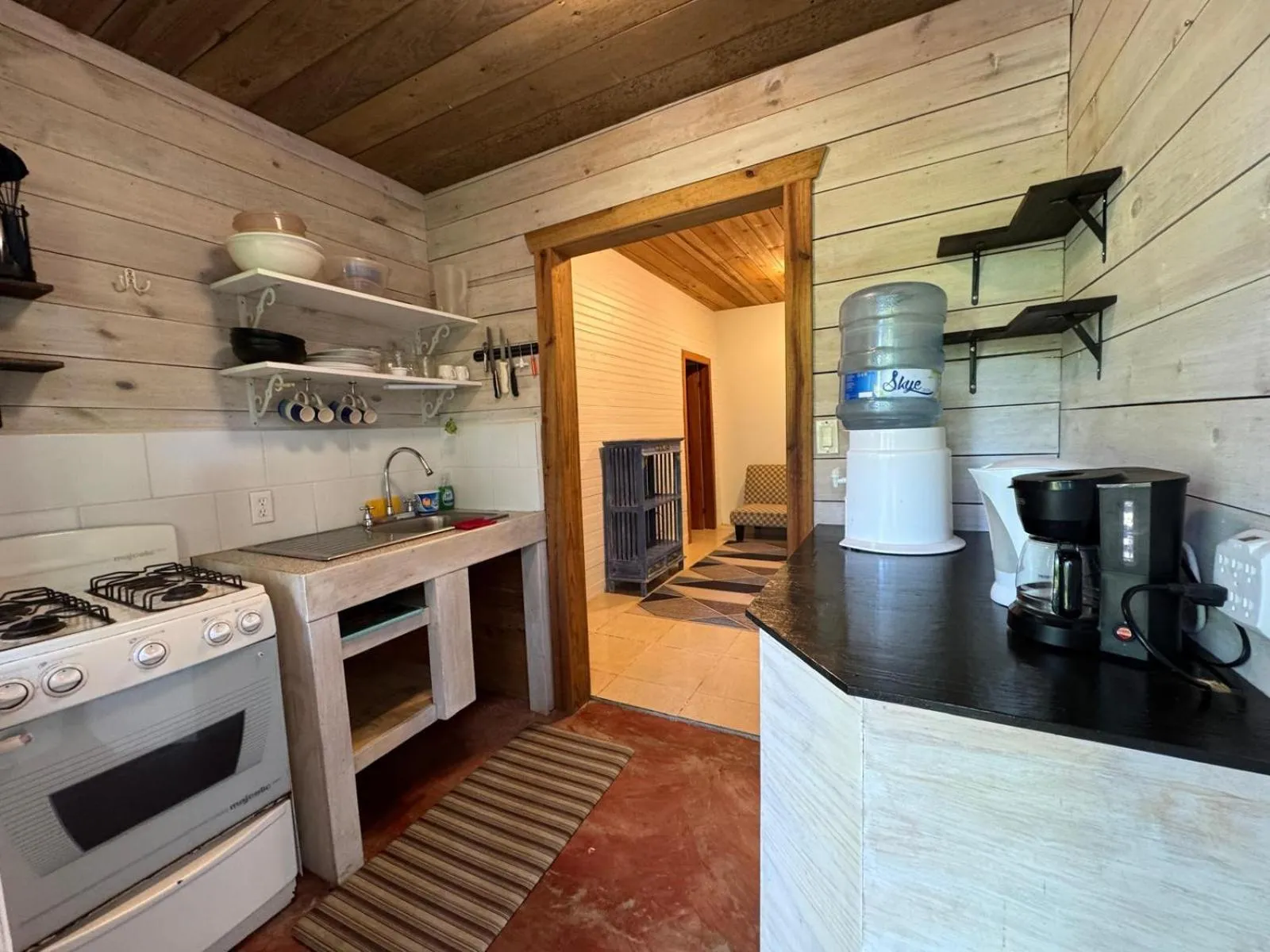 kitchen in Guava Grove Resort & Villas