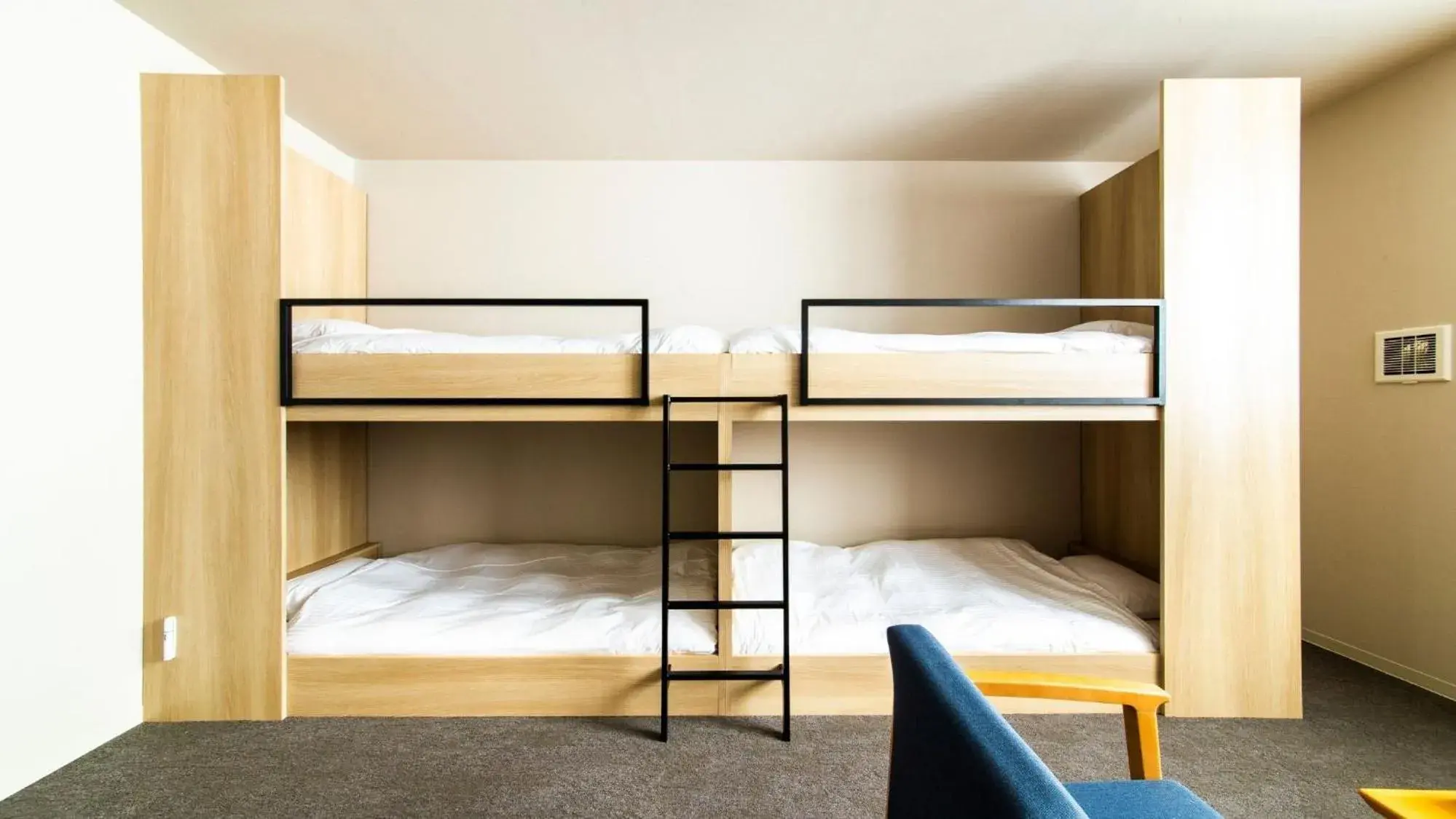 Bed in ALPHABED INN Fukuoka Ohori Park Bed in ALPHABED INN Fukuoka Ohori Park