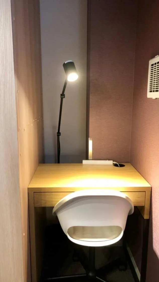 hair dresser in ALPHABED INN Fukuoka Ohori Park