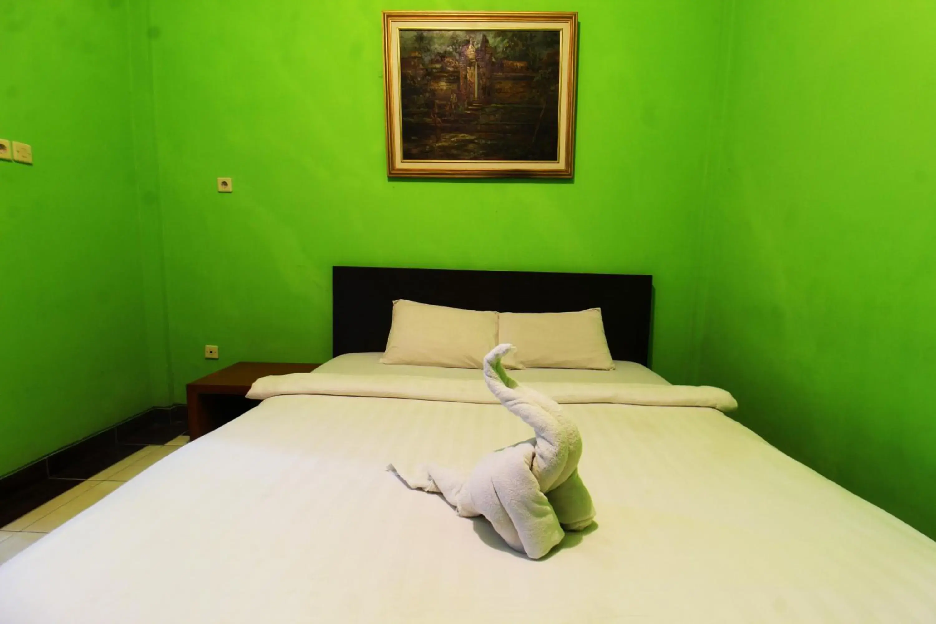 Bed in Sinergi Hotel Tretes Bed in Sinergi Hotel Tretes