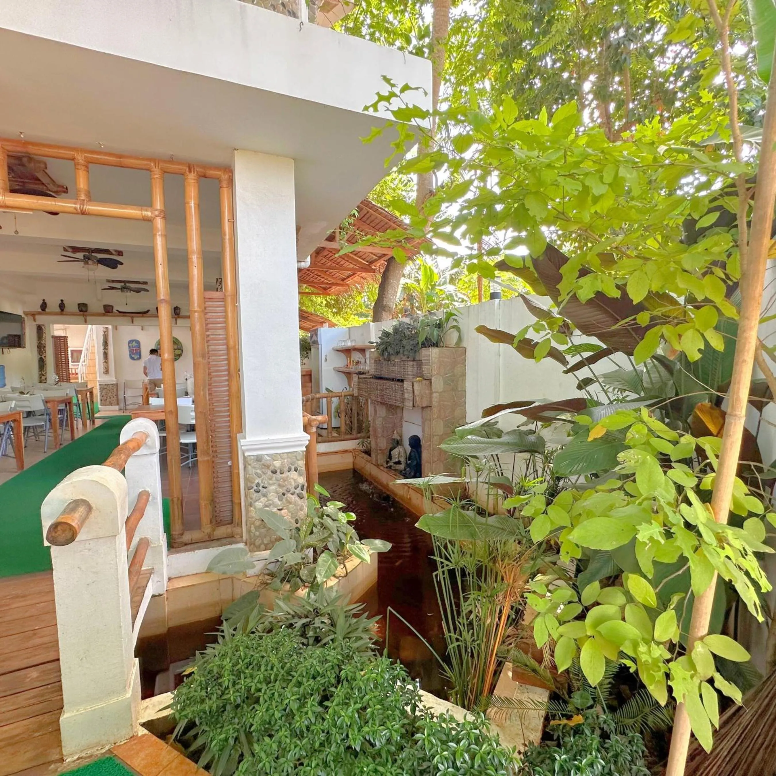 Garden view in Earl De Princesa Hotel